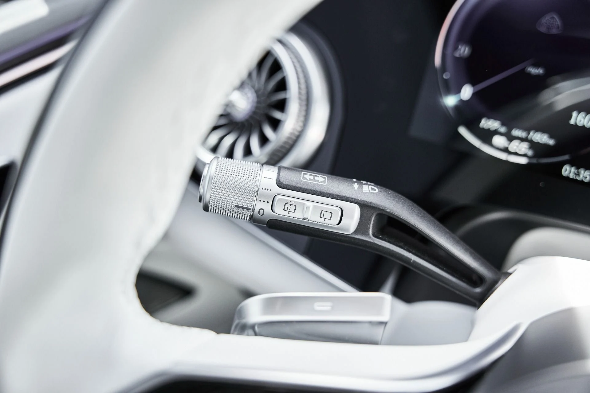 mph069_1841779839_Used_2024_Mercedes_Benz_EQS_Maybach_EQS_680_1774575269_4a67c53f87