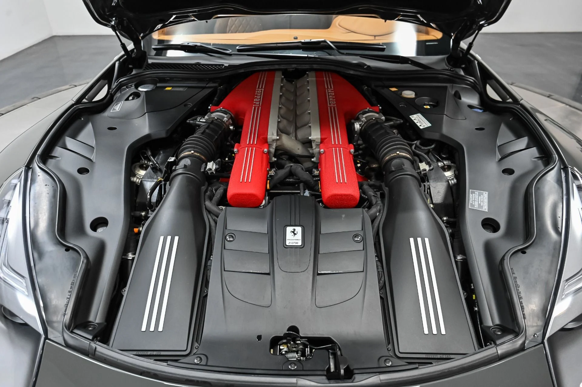 mph069_1855714167_Used_2016_Ferrari_F12_Berlinetta_1756933950_0033c0f65e