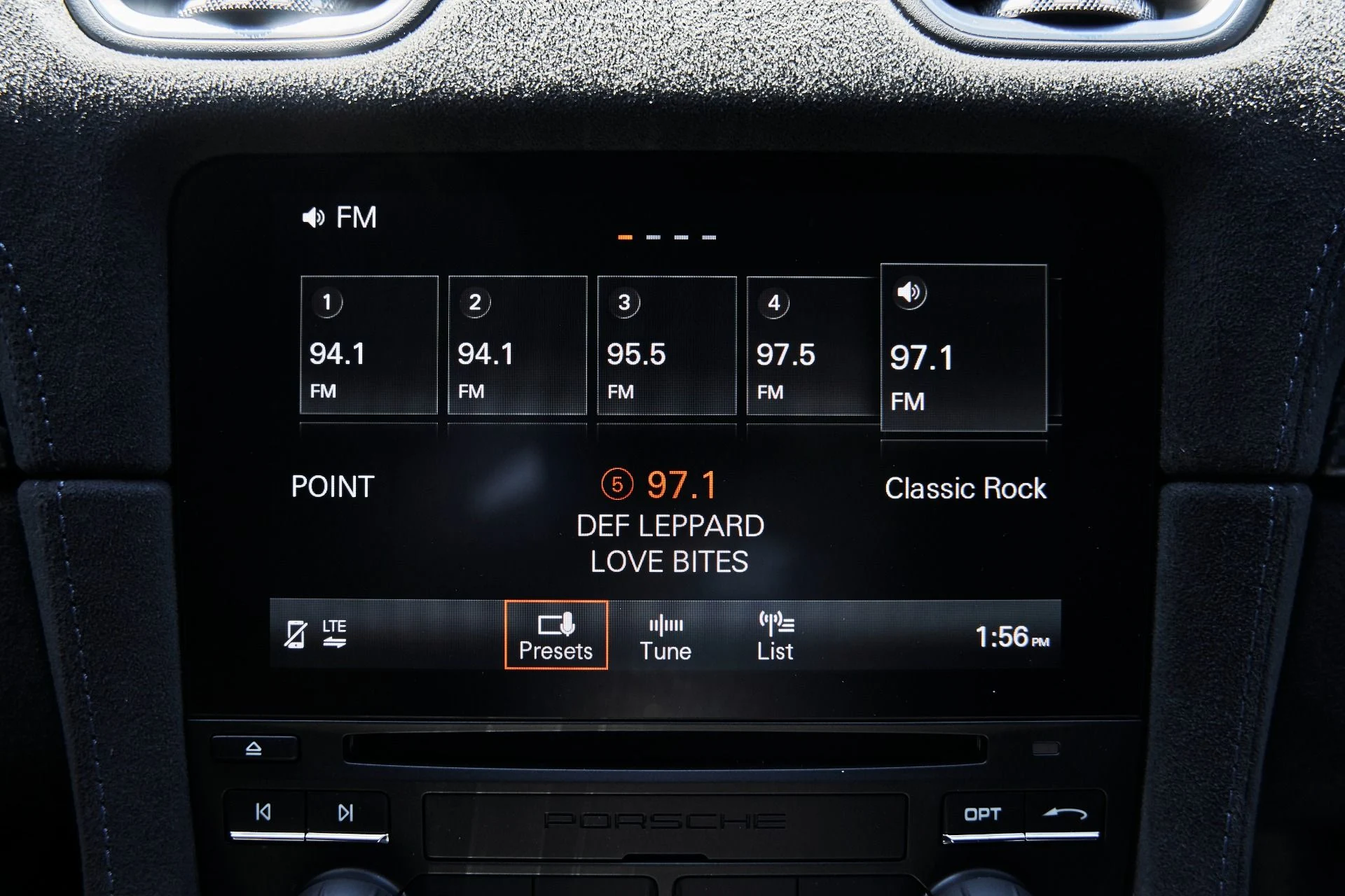 mph069_1858504196_Used_2023_Porsche_718_Cayman_GT_4_RS_1786209659_76786f692d