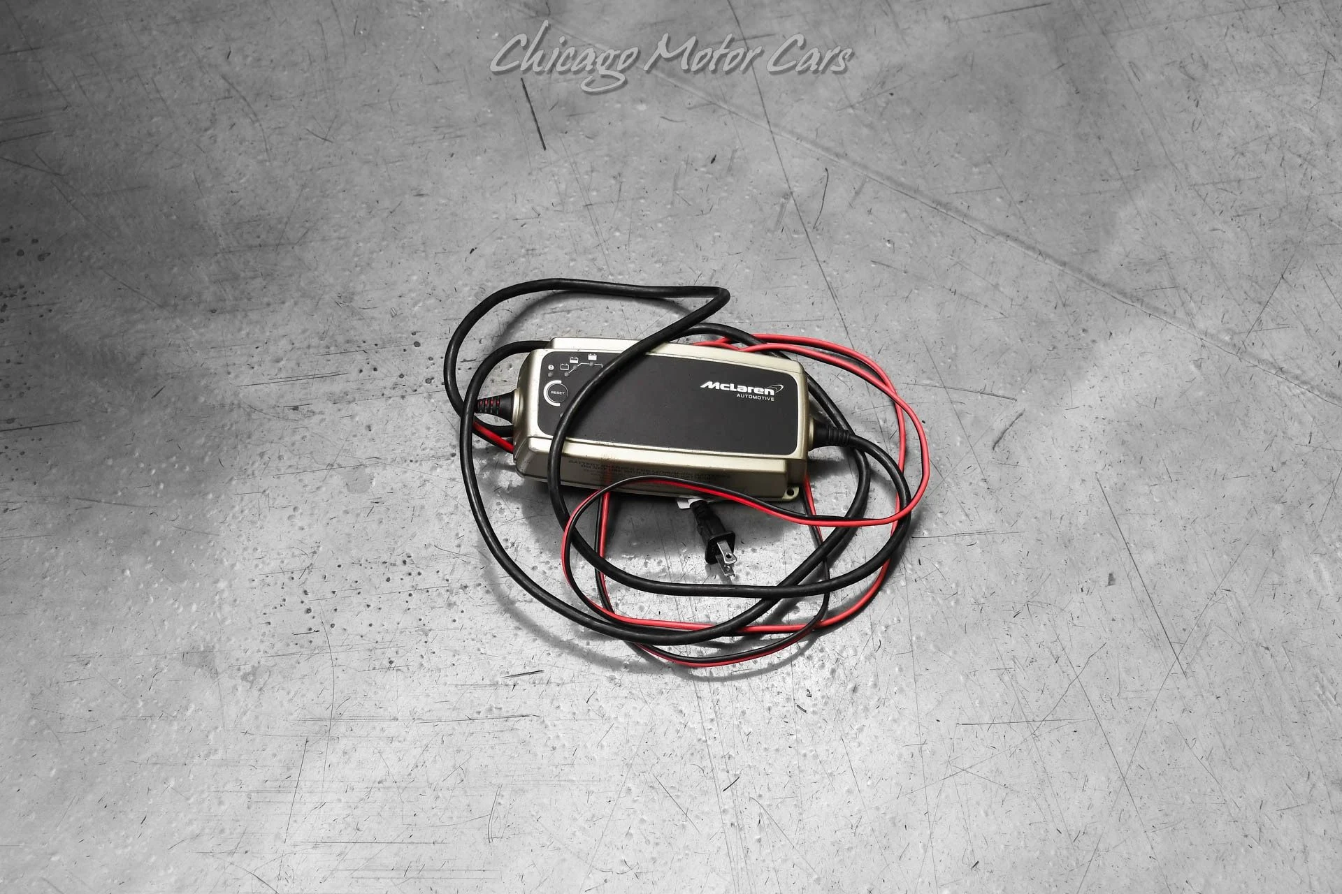 mph069_1863608421_12200_p70_l_53dbebb297