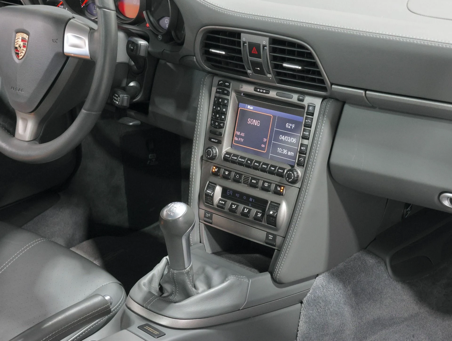 mph069_1919280253_Used_2007_Porsche_911_Targa_4_Coming_Soon_To_Bring_A_Trailer_1775151743_5d17cd09b7