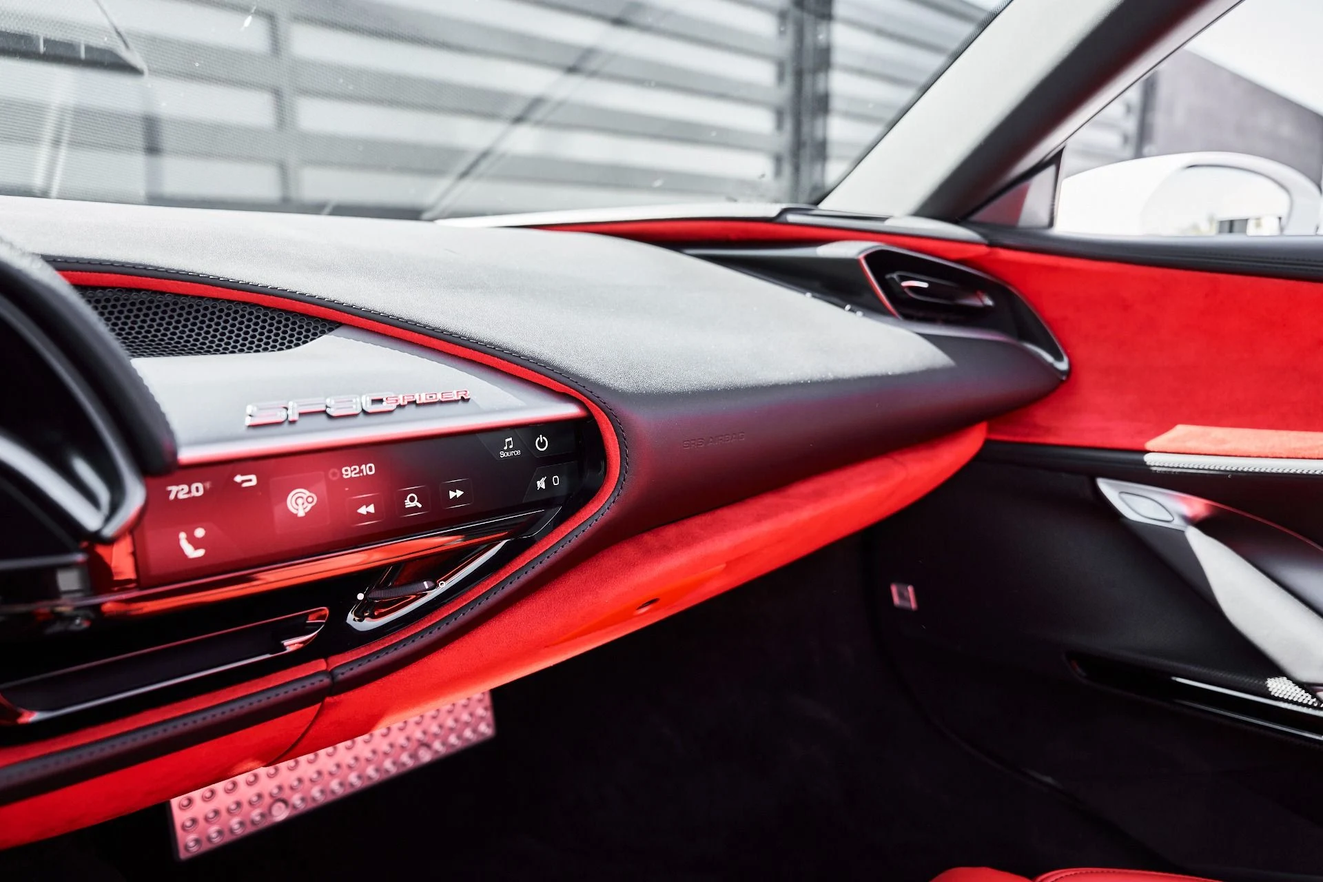 mph069_1939482157_Used_2024_Ferrari_SF_90_Spider_Base_1776734412_ad69631f4a