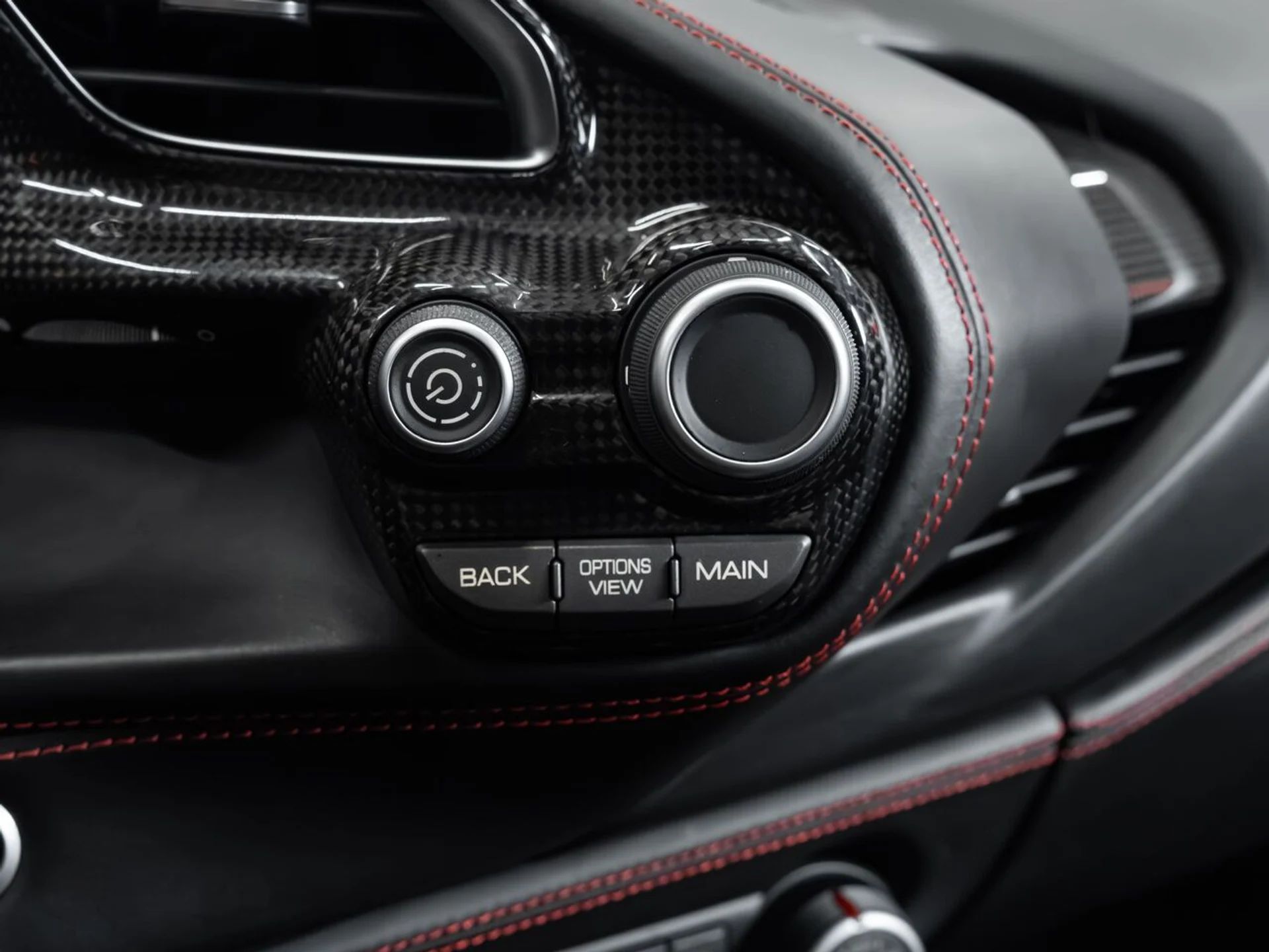 mph069_2066110630_ferrari_488_gtb_2017_e2040a4a4c