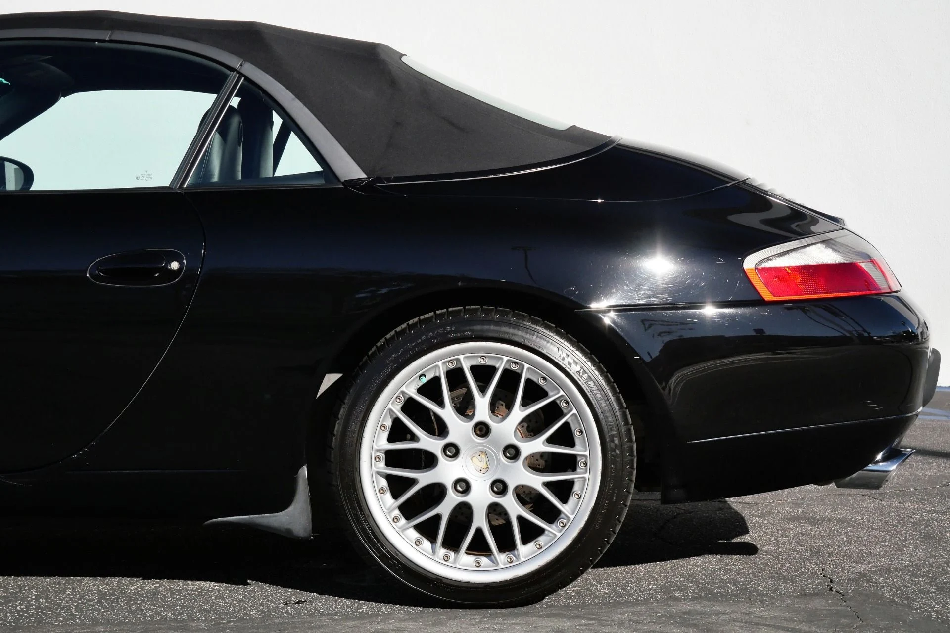 mph069_2136224040_Used_2000_Porsche_911_Carrera_Cabriolet_6_Speed_Manual_Sport_Classic_Wheels_Well_Optioned_1764950524_ae5a3b9b9b