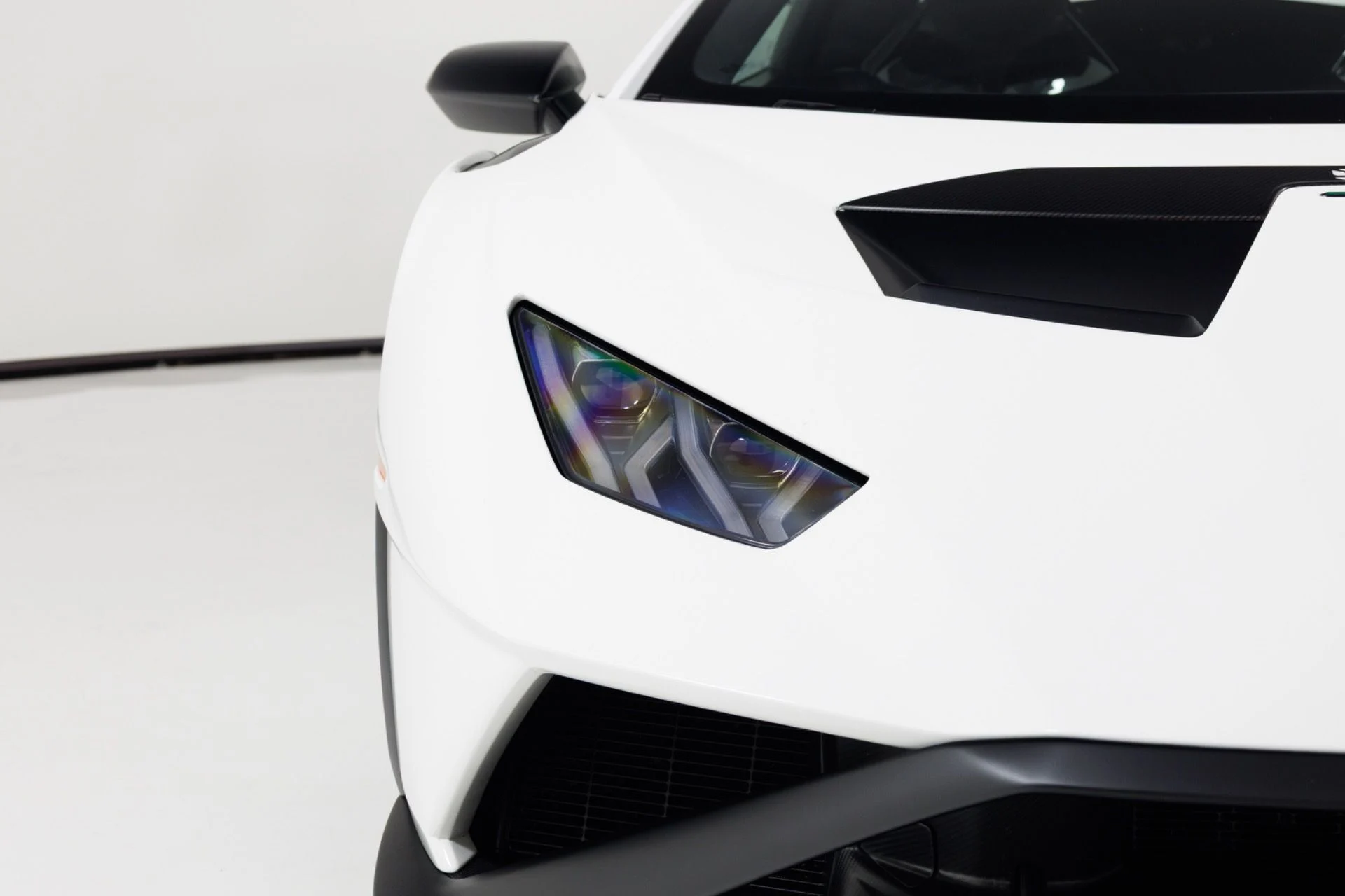 mph069_2173977661_Used_2021_Lamborghini_Huracan_STO_1789754437_244327a0d4