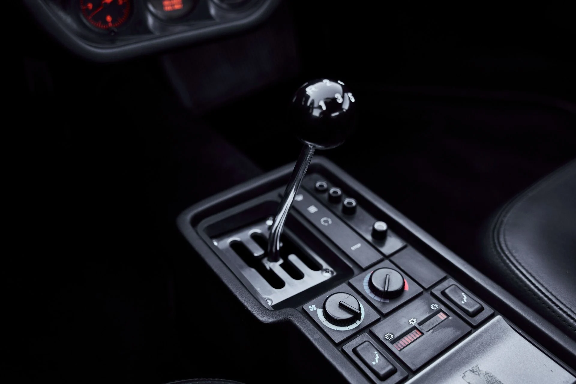 mph069_2181515107_Used_1993_Ferrari_512_TR_1776807840_b16387bcb8