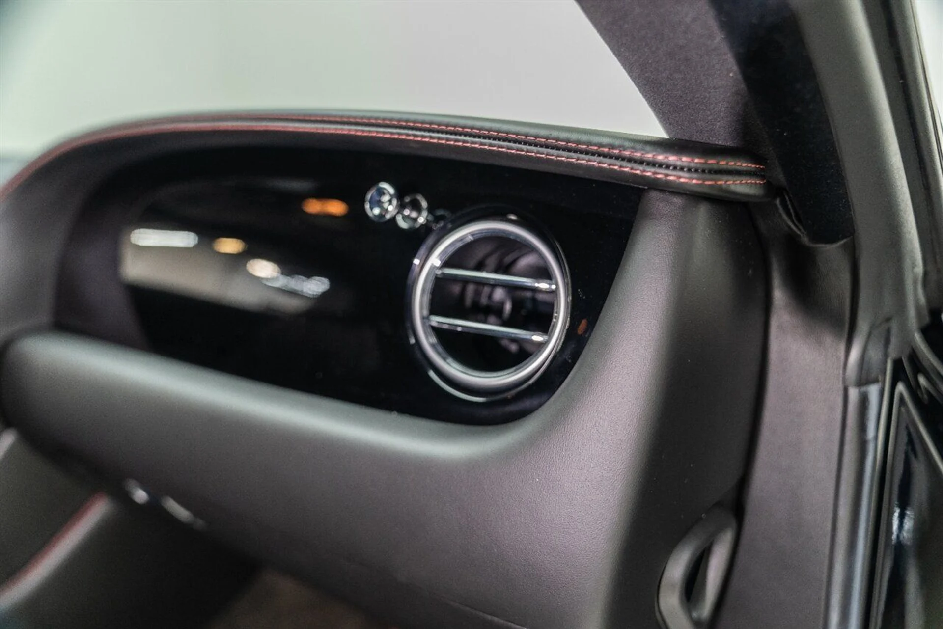 mph069_2187183853_4504d83265_1280_9a4c7cb4d1