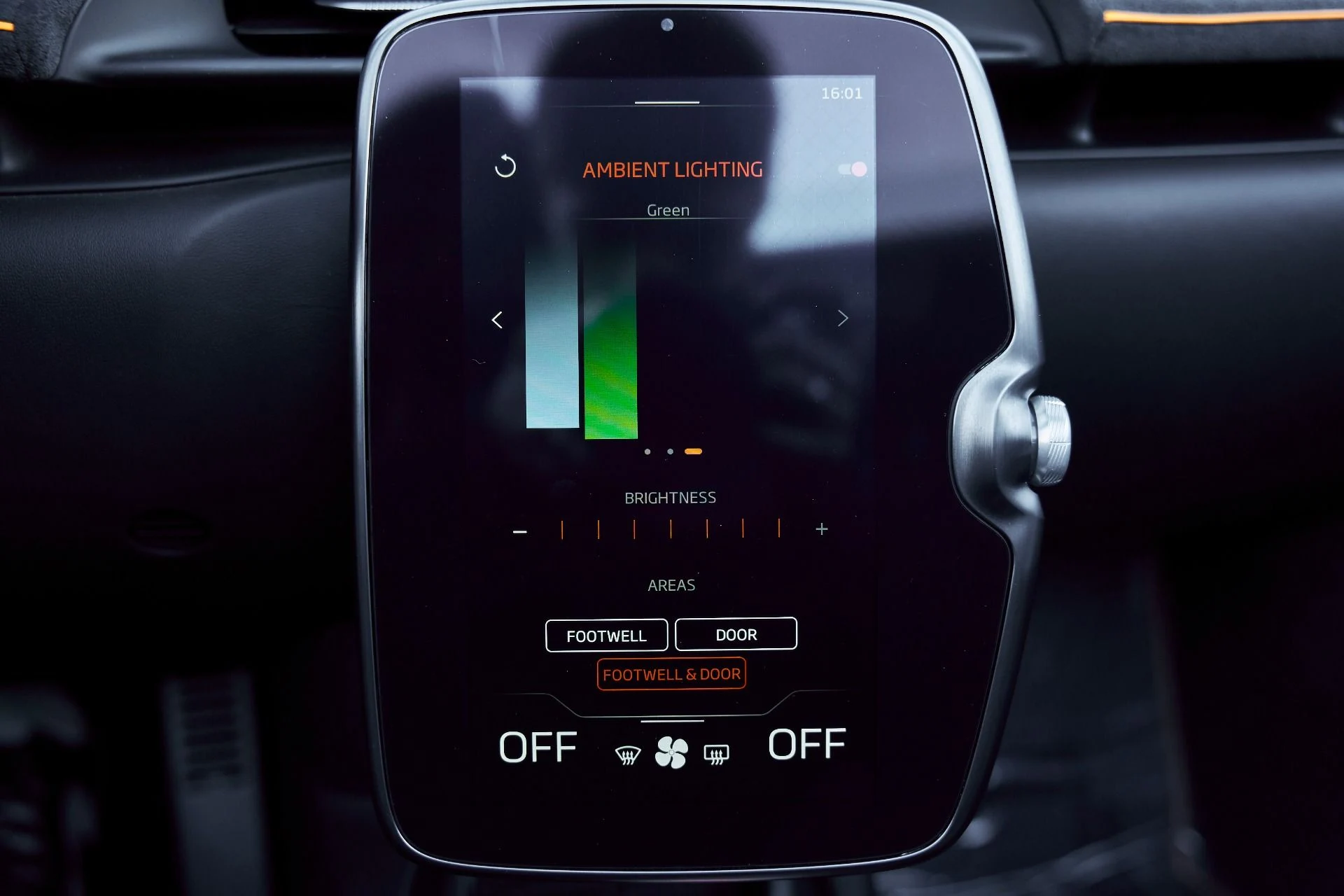 mph069_2206139556_Used_2025_Mc_Laren_Artura_Performance_1769481908_10160a4baf