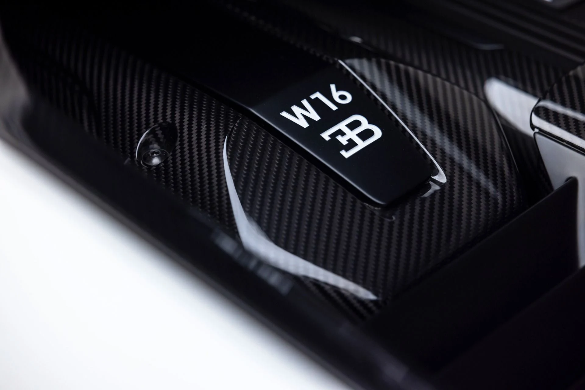 mph069_226385952_11790_p70_l_352f53bd32