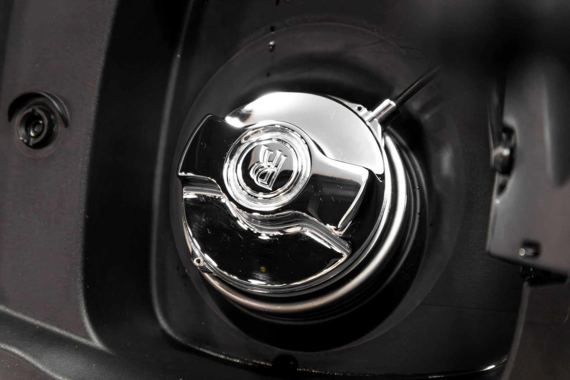 mph069_2318352413_Used_2021_Rolls_Royce_Cullinan_Black_Badge_1778629863_5342d92211