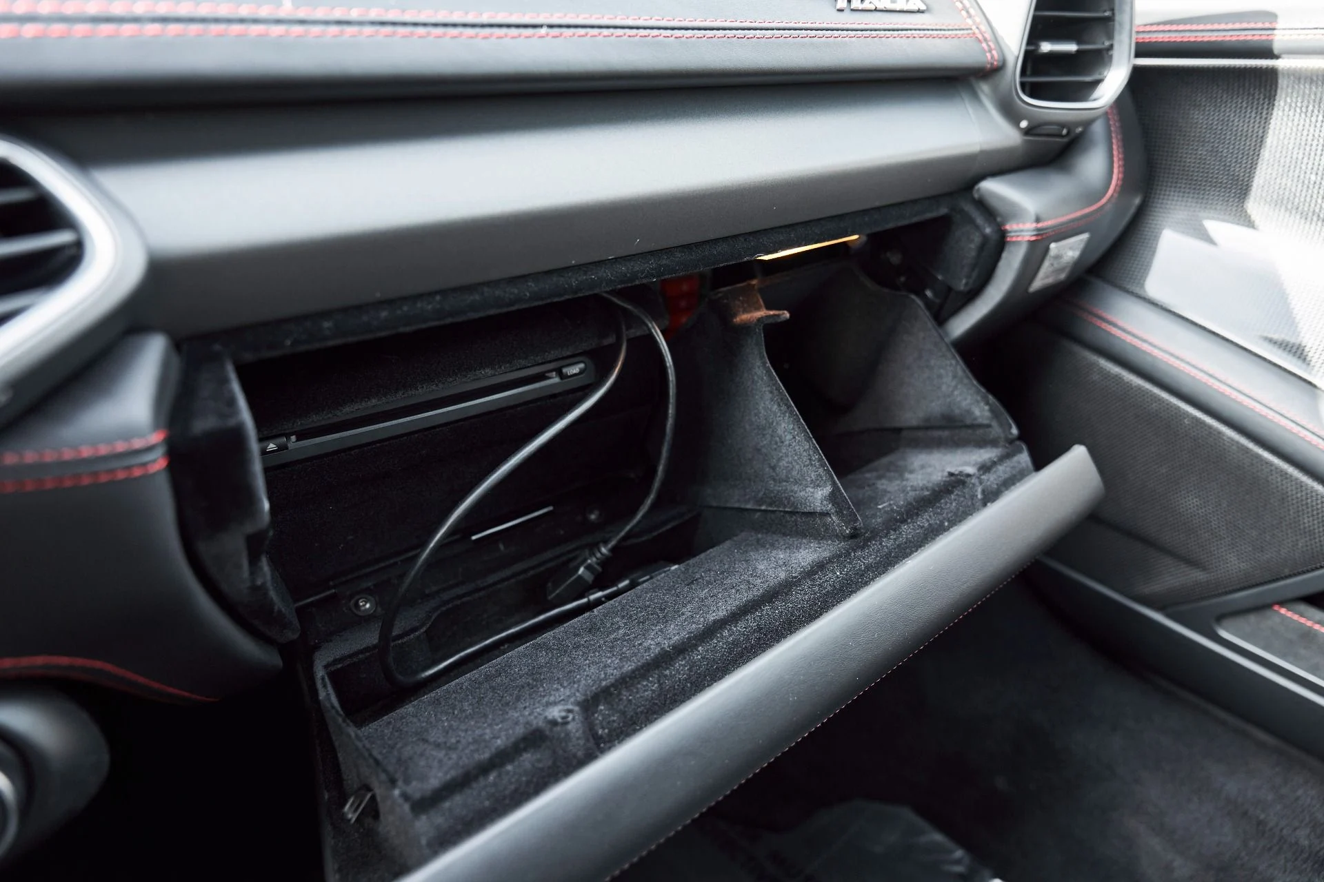 mph069_2335490595_Used_2012_Ferrari_458_Italia_Base_1766458245_b56d549de2