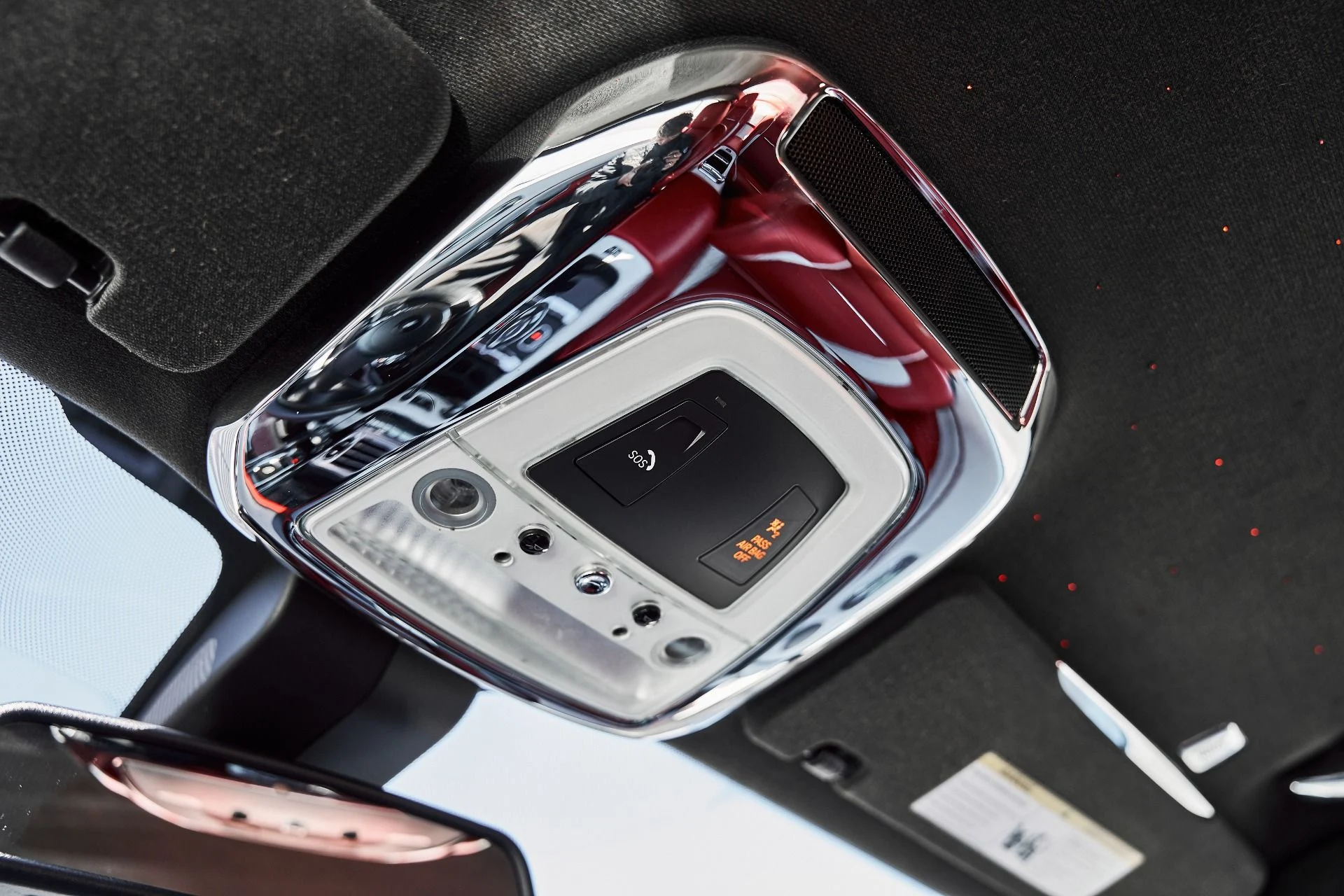 mph069_2357177455_Used_2020_Rolls_Royce_Wraith_Base_1775285294_6a4a90e488