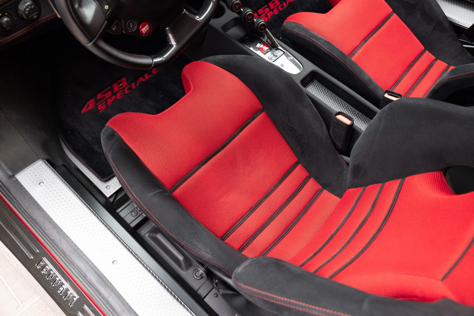 mph069_2358334512_Used_2014_Ferrari_458_Speciale_1781301566_c7eec0235c