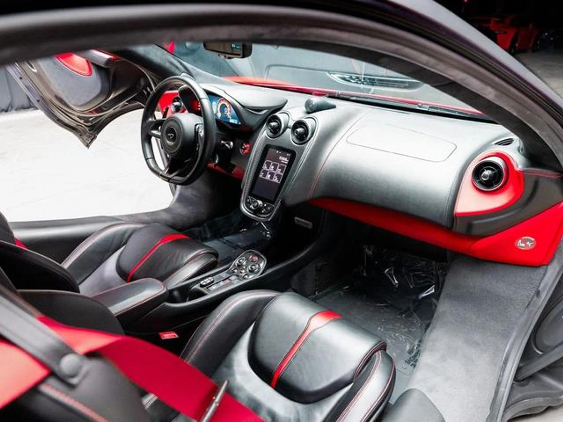 mph069_2377901950_YJSLL_Gk_R_Kwc_L_Ashhmeb_Ocseq_Px_E_43dfd19573