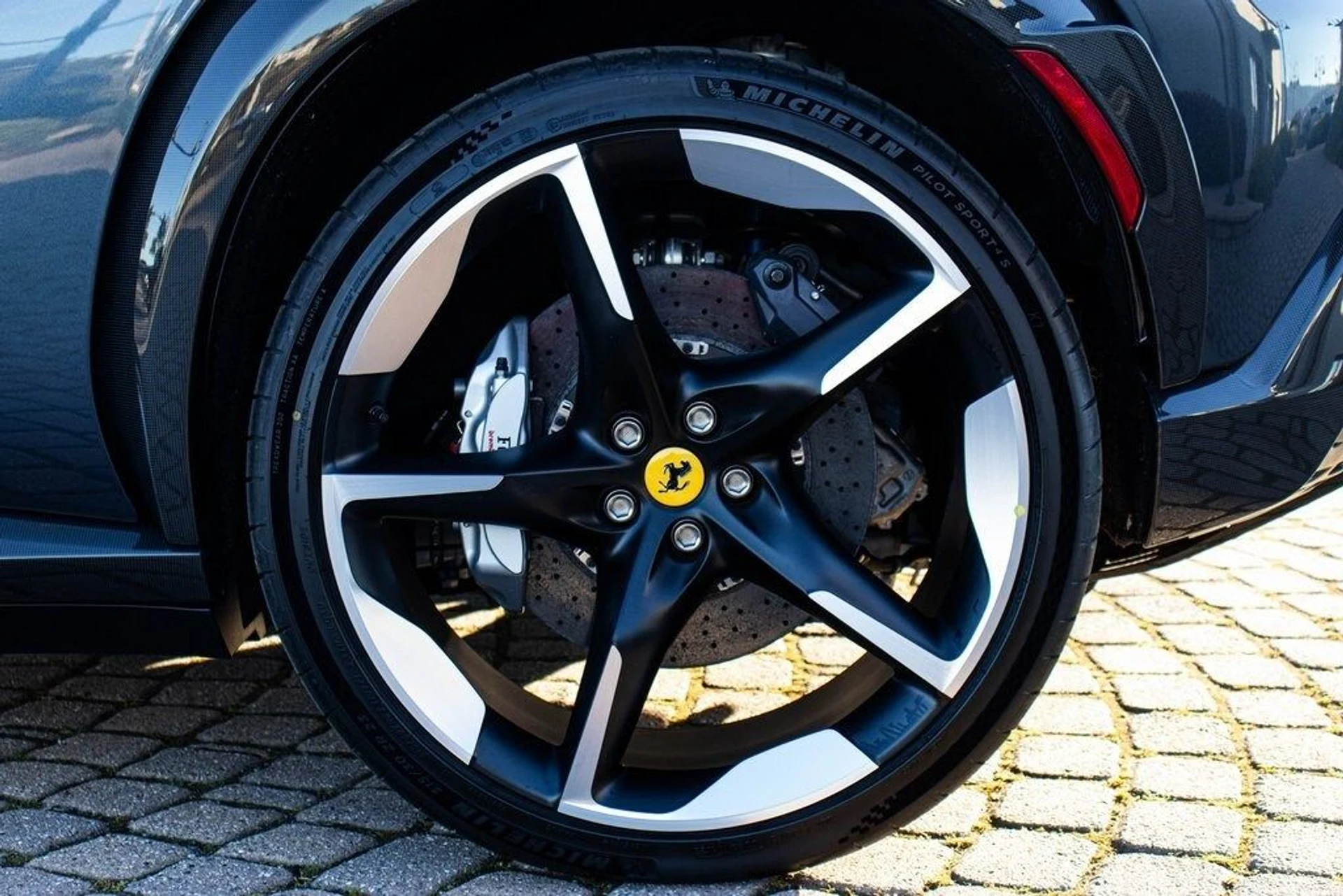 mph069_2390200192_3b4b9ff0992aef068ae5ece7dc41e730x_77ca7050fc