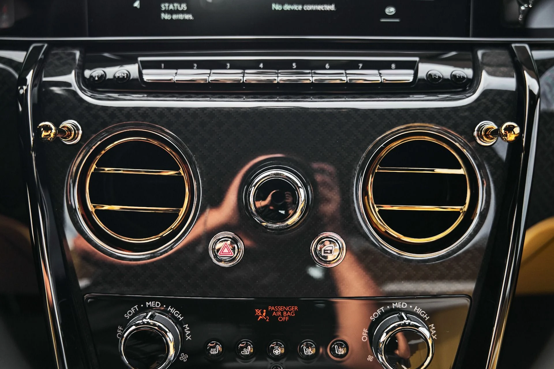 mph069_2463807137_Used_2026_Rolls_Royce_Cullinan_Black_Badge_1776556113_3ba7d6015c