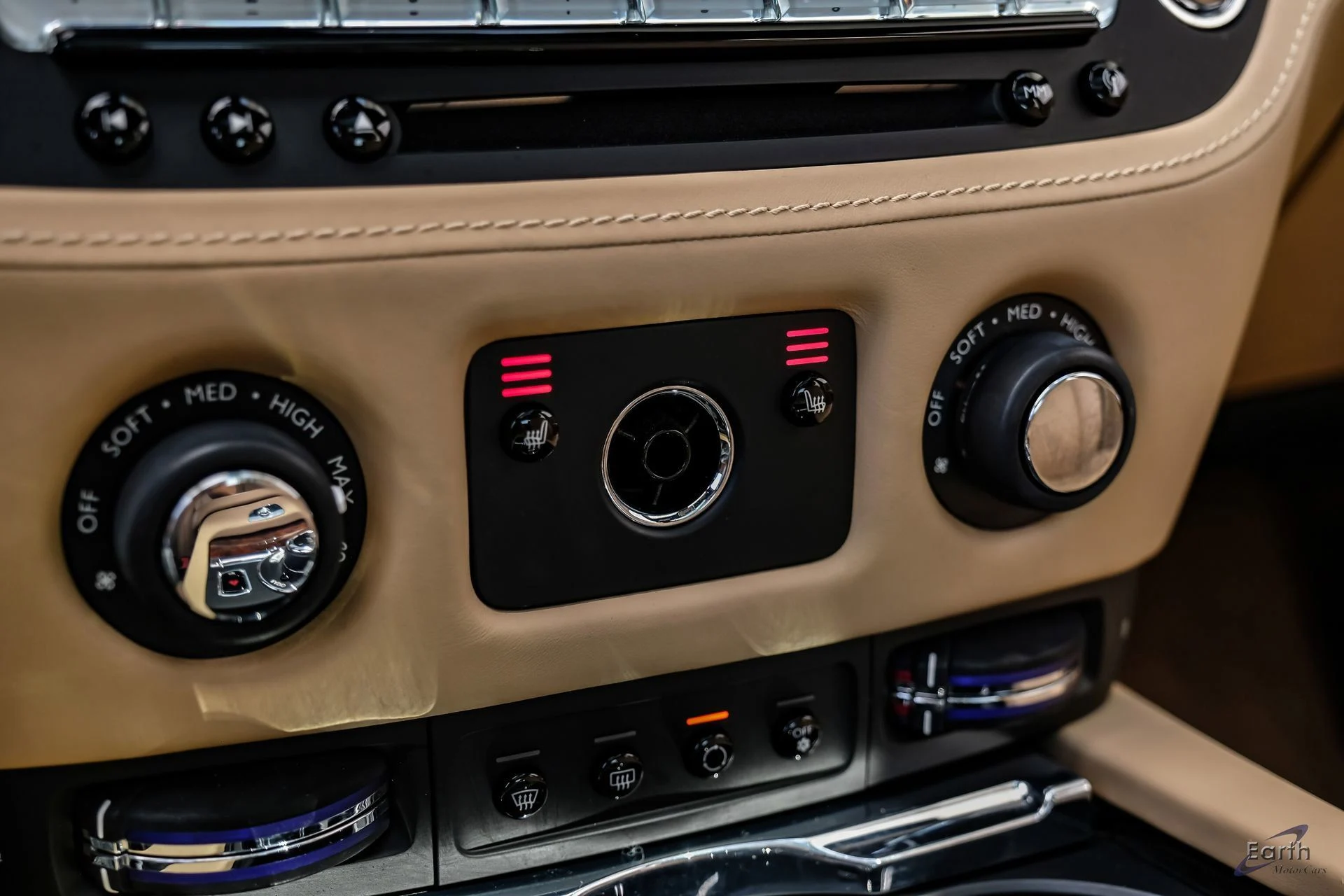 mph069_2481943128_c1757dfbfd84b4f1208f7ad54a8b0dcex_d18e3330a0