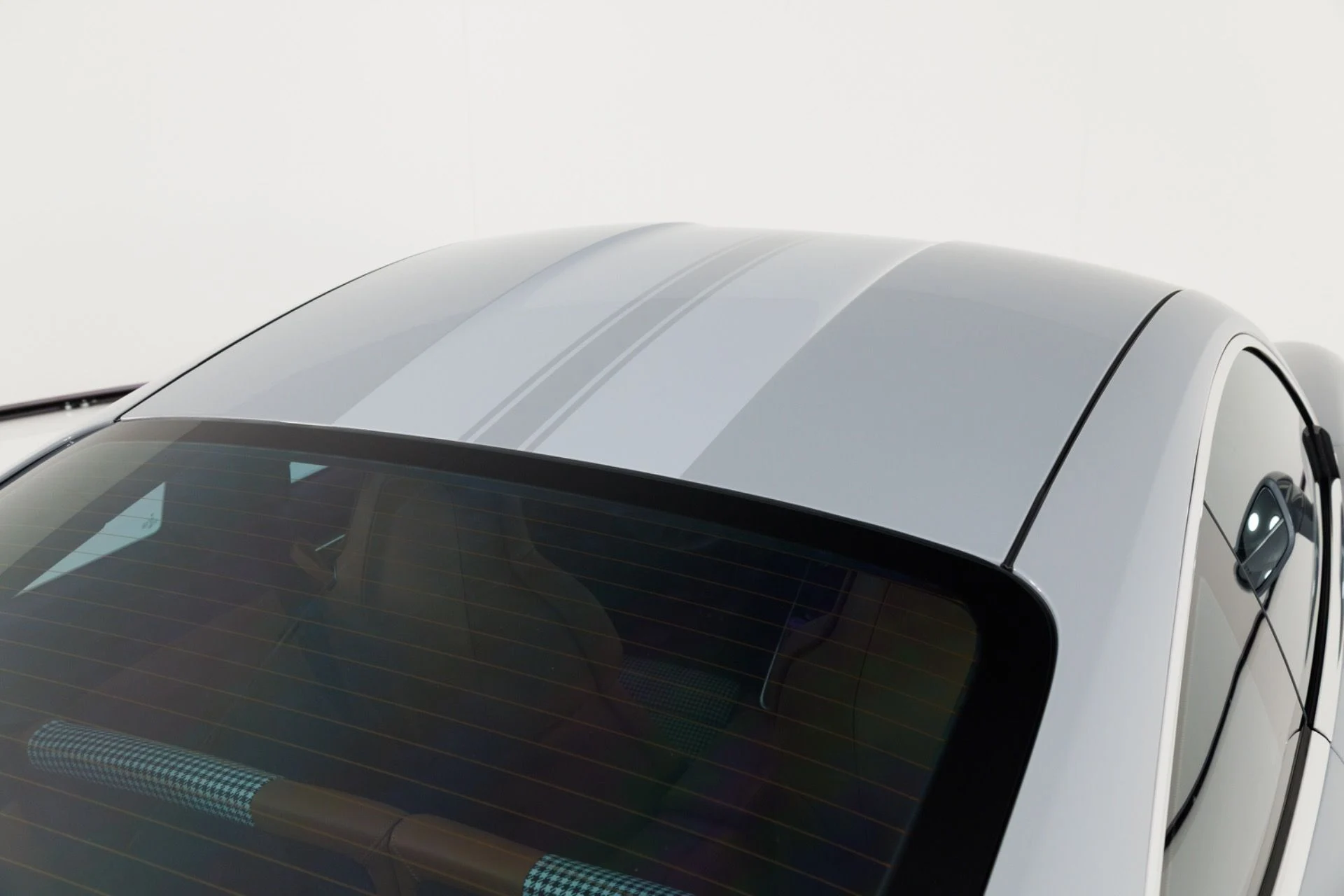 mph069_2493716466_Used_2023_Porsche_911_Sport_Classic_1775497658_4089fa4a6f