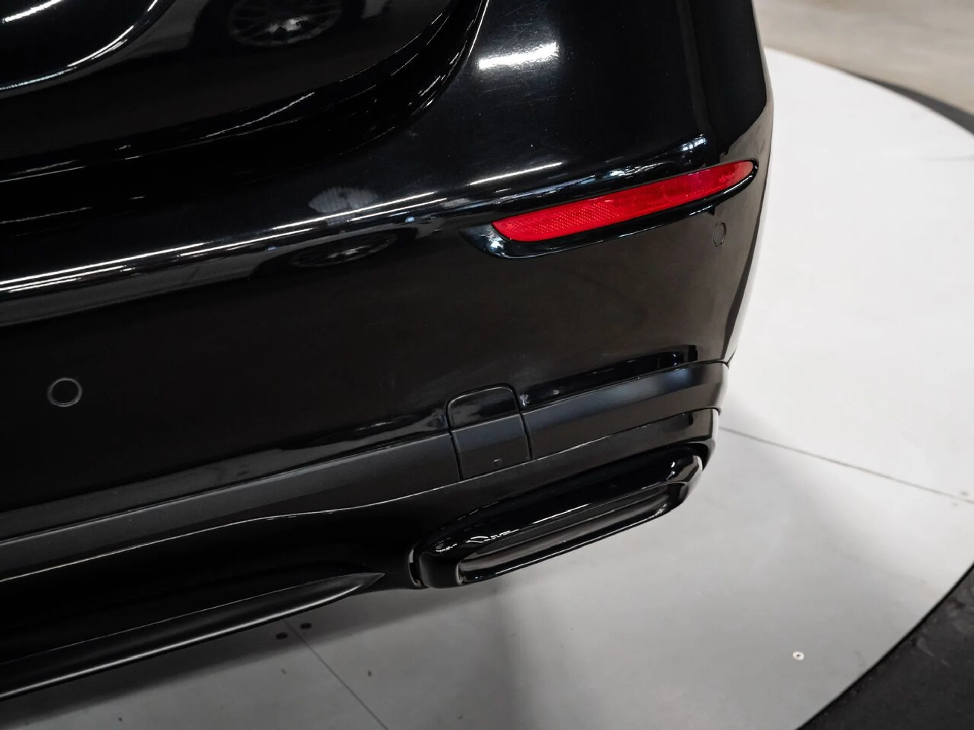 mph069_2545733588_mercedes_benz_s_class_2023_194276fdd0