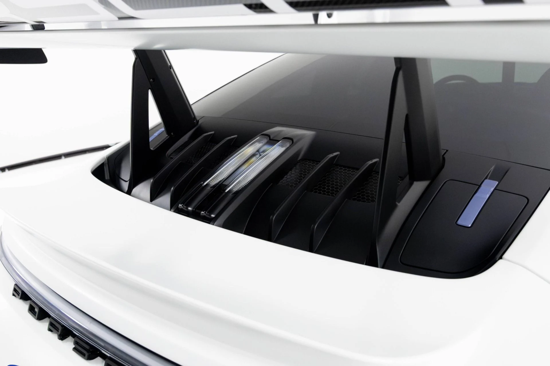 mph069_2554609971_Used_2024_Porsche_911_GT_3_RS_1763426510_9aef865783