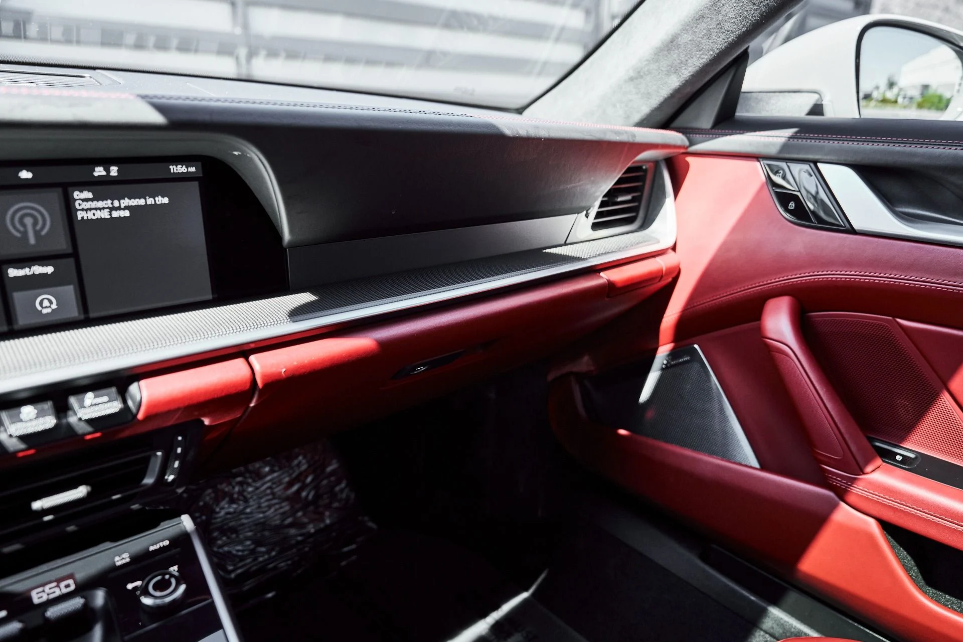 mph069_2561421416_Used_2021_Porsche_911_Turbo_S_1773797114_184b07fb0a