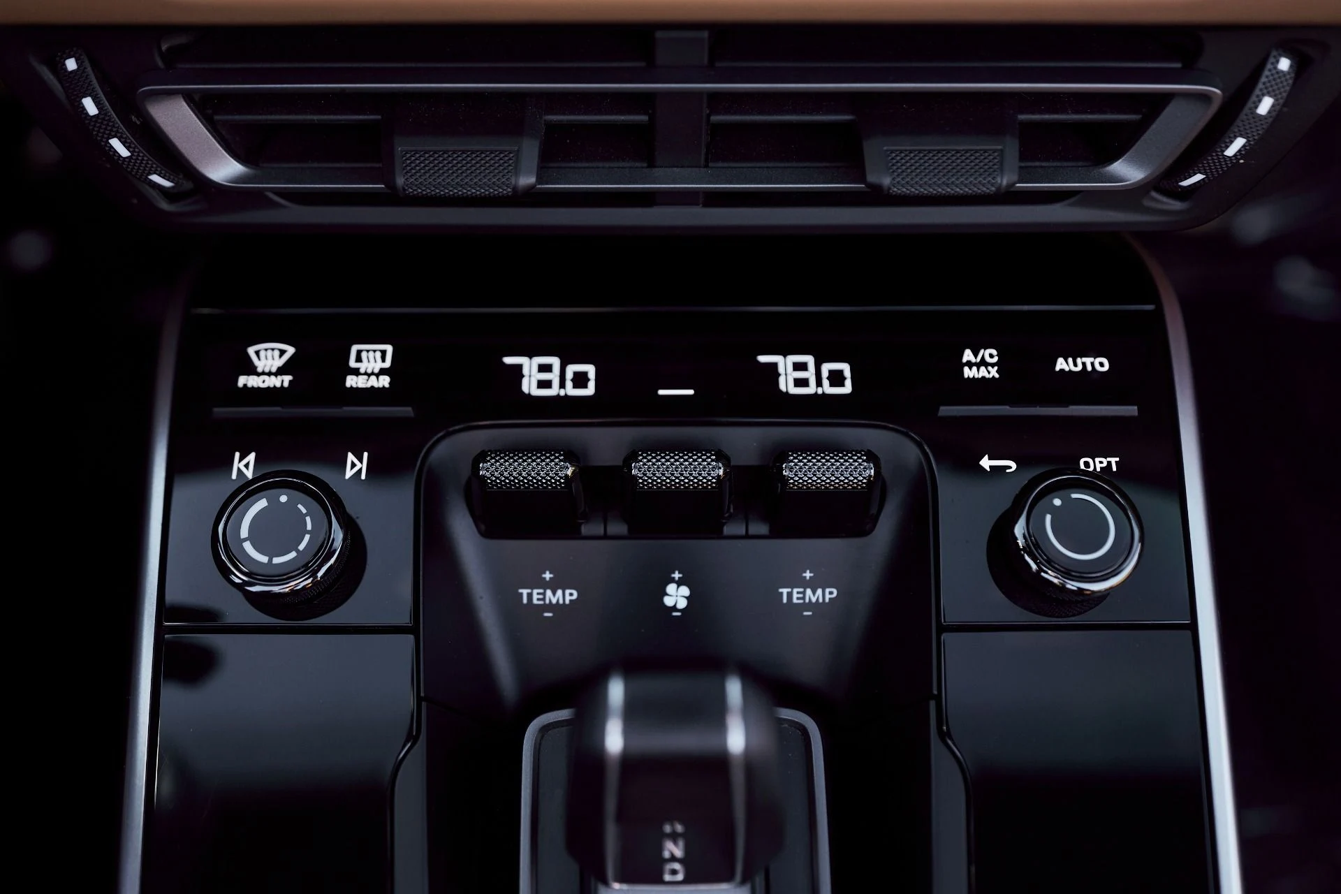 mph069_2583289445_Used_2023_Porsche_911_Turbo_S_1764903251_dd51cc8440