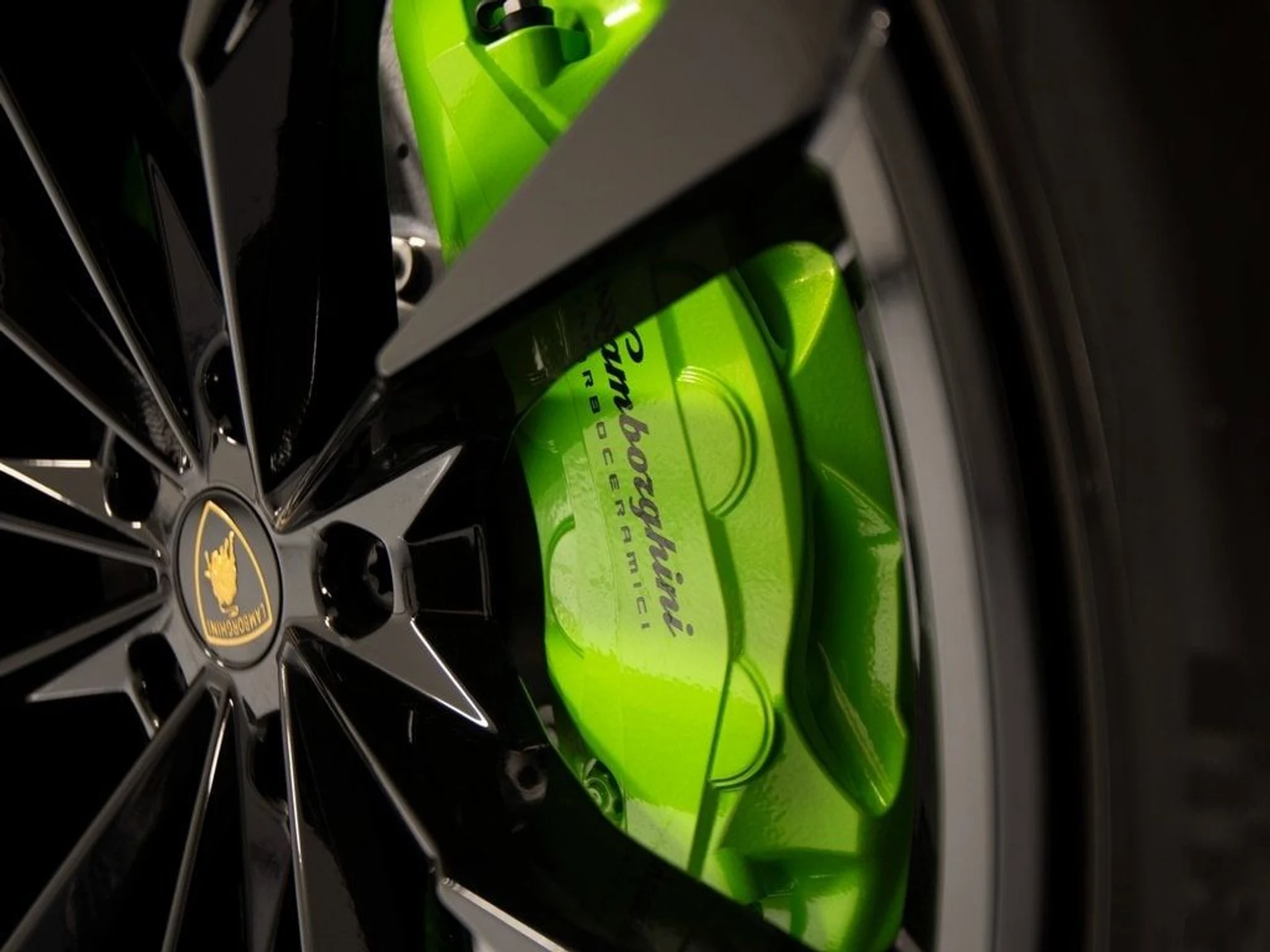 mph069_2604557173_e4e337dbfdce3341b0fb95a21a264d55x_522042eb3c