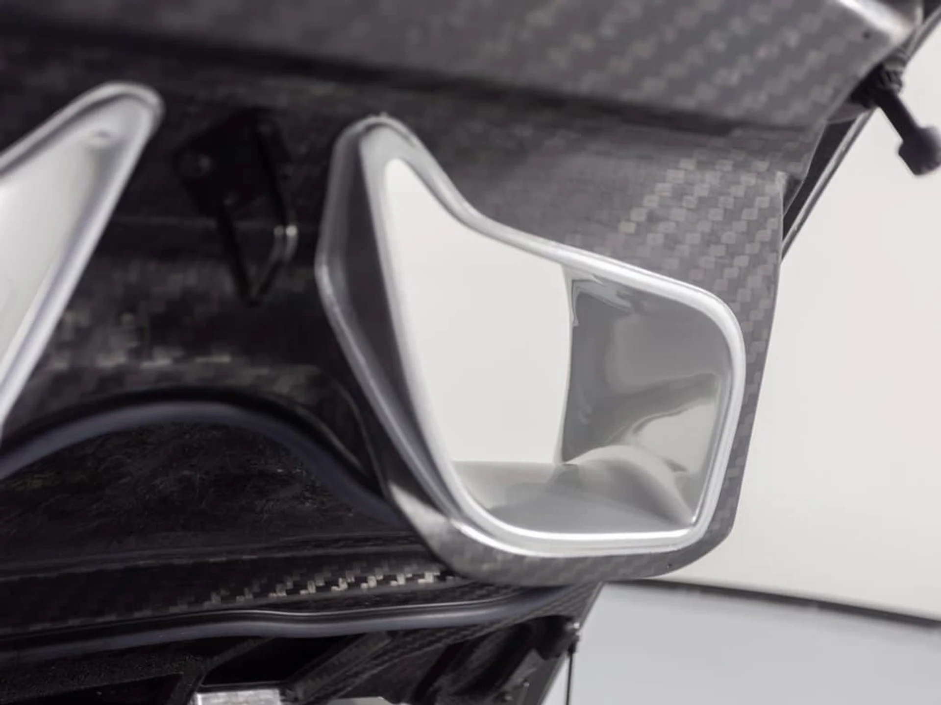 mph069_2746748843_f0d87f760dc014197ecb808bc3008d60x_f5c445d593