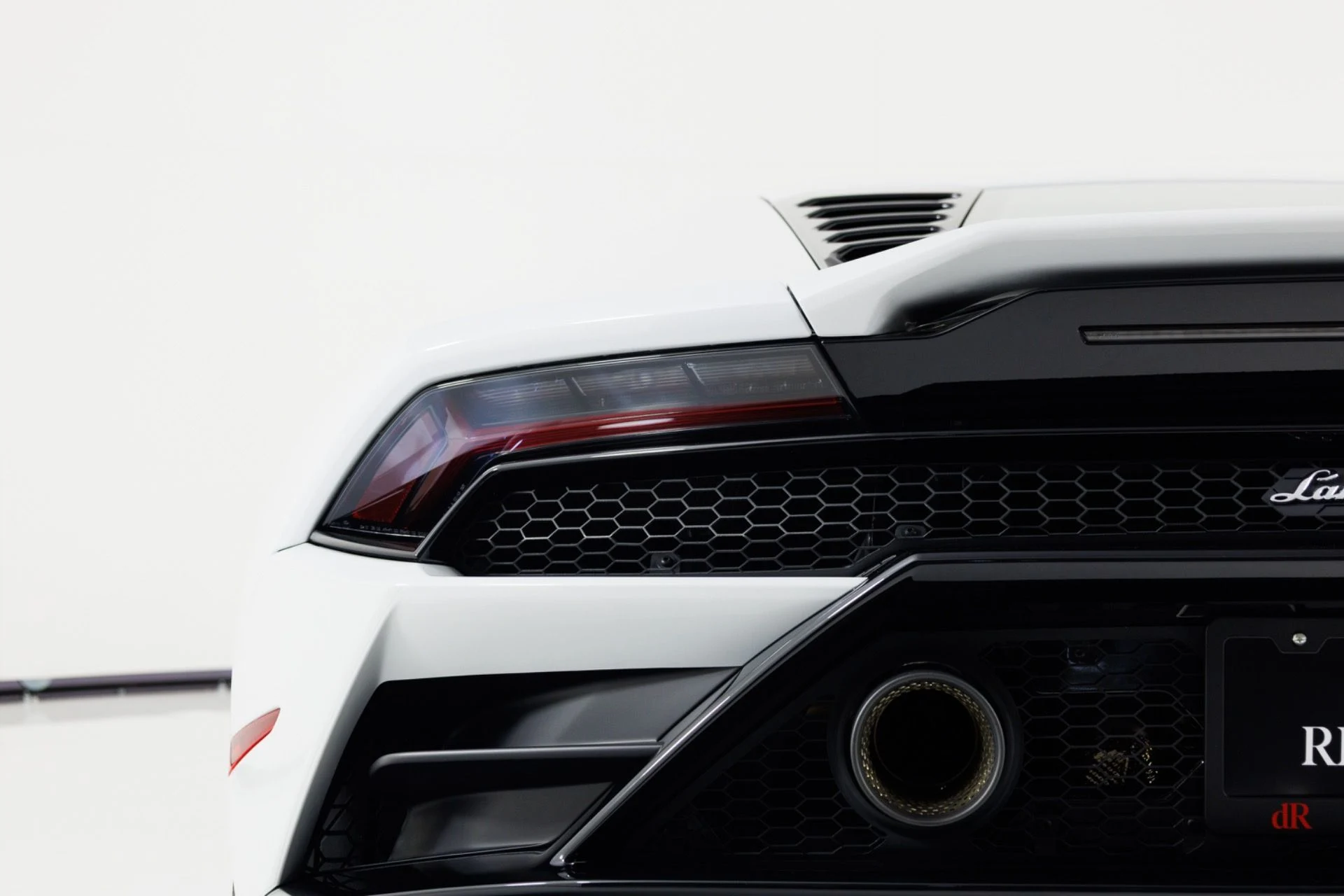 mph069_275516491_Used_2020_Lamborghini_Huracan_LP_640_4_EVO_1779139567_b9ba2d56ac