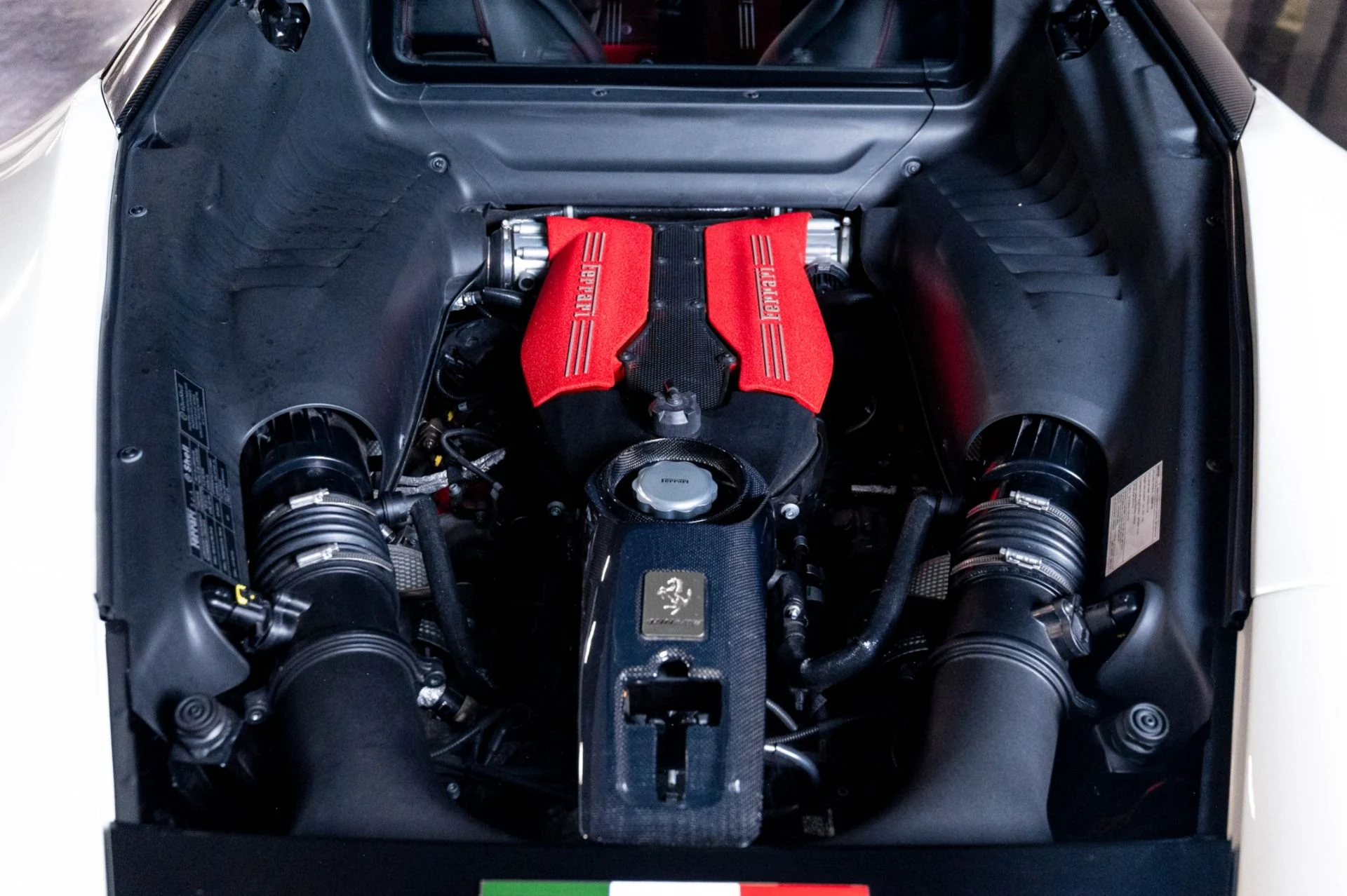 mph069_275776150_Used_2016_Ferrari_488_GTB_1783364288_04bfb53e8b