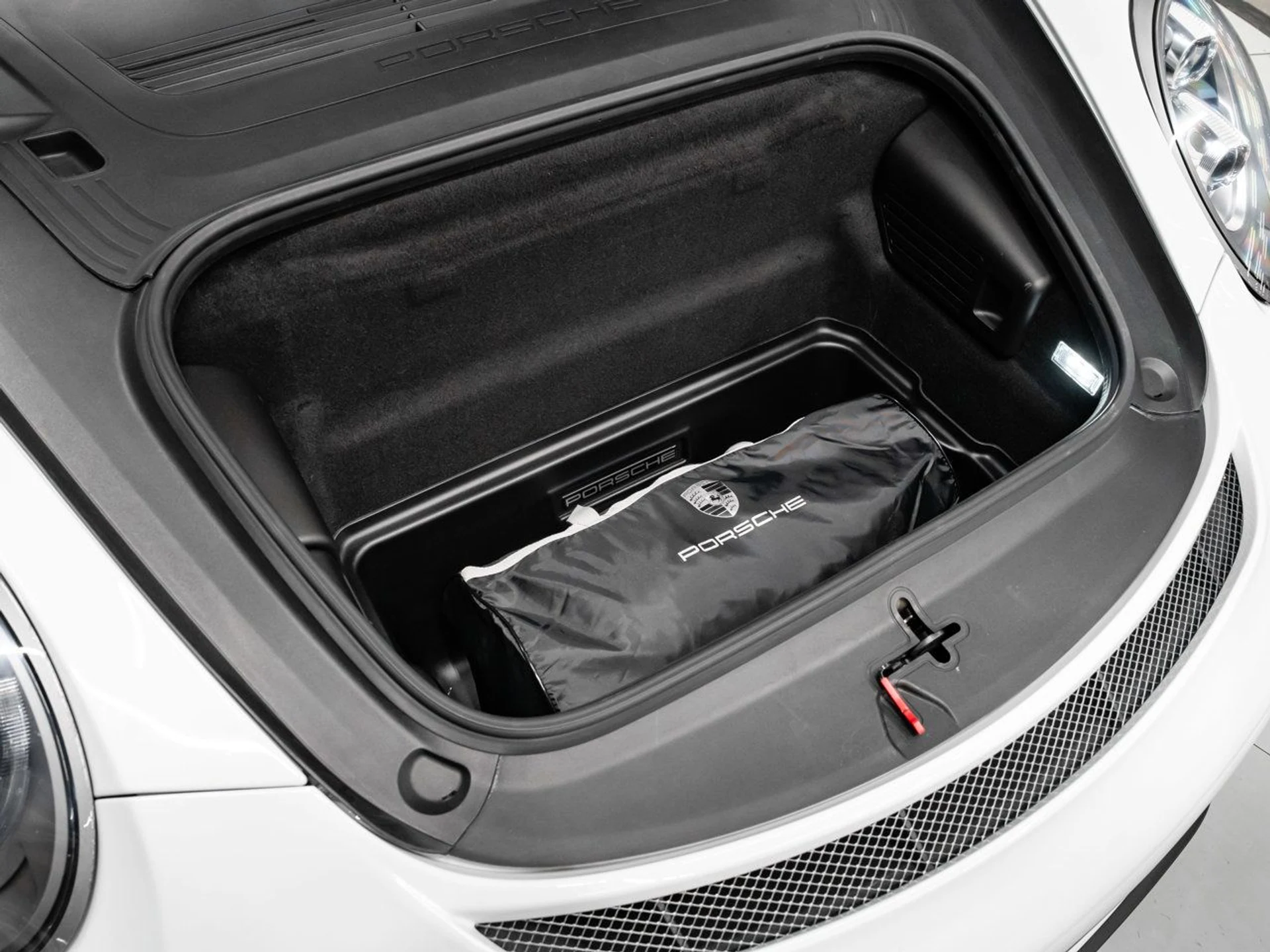 mph069_2913296915_porsche_911_2015_fa6ee77199