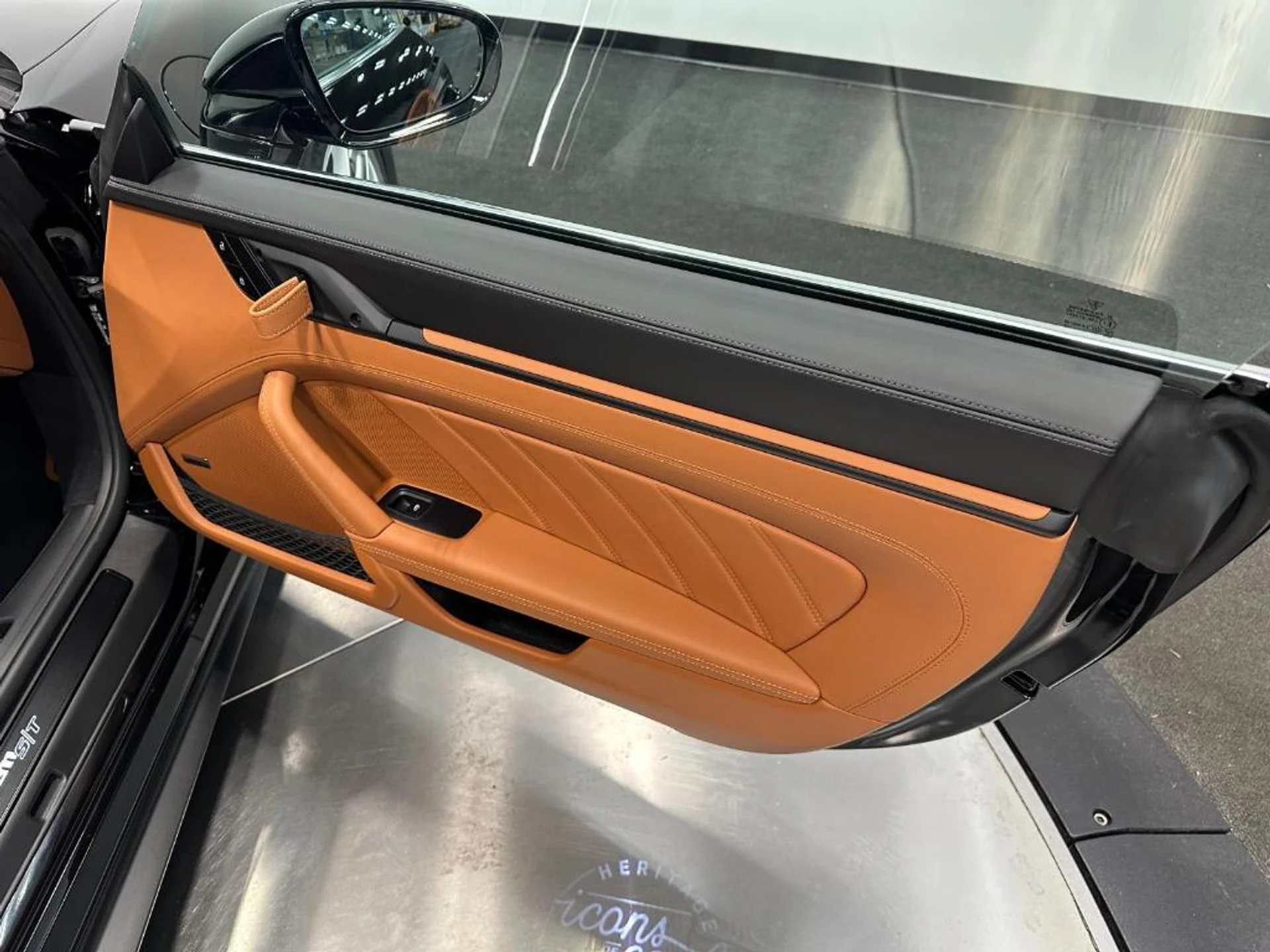 mph069_2914058209_Gd90b4u_Wa3r7_W1_B9w_Eo1_EQR_7_USU_34461097fb