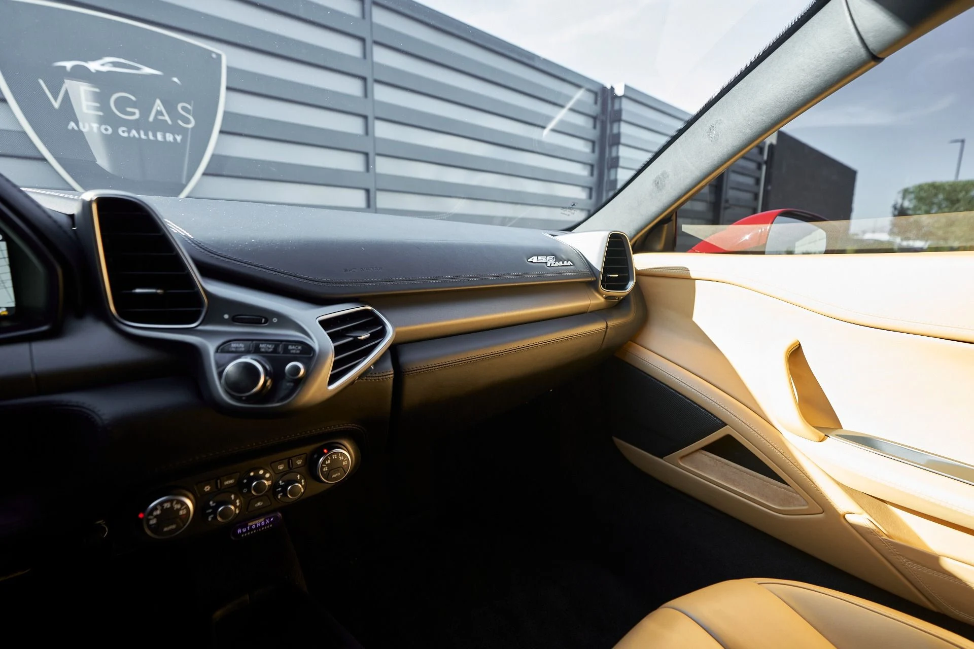 mph069_2980779414_Used_2013_Ferrari_458_Italia_Base_1764783199_5f43f5fb31