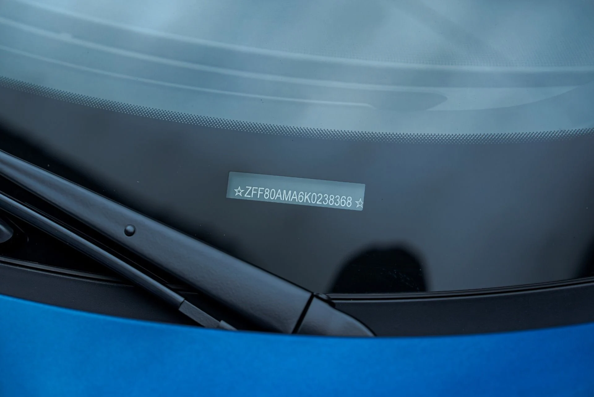 mph069_3029373137_Used_2019_Ferrari_488_Spider_1791569602_108cc70820