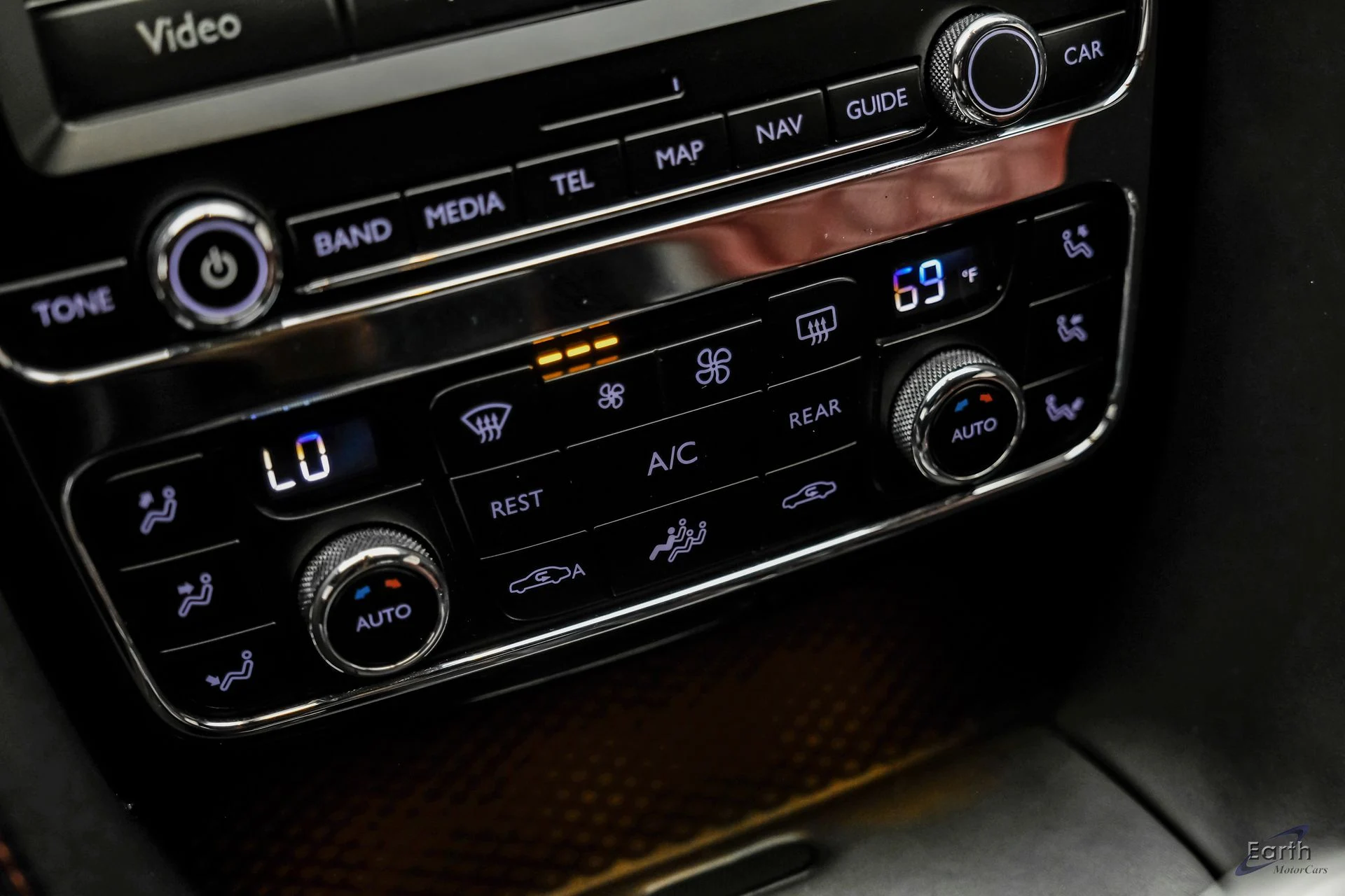 mph069_3051466150_27f179a46850637187eba86cda6bff53x_80a6ad312f