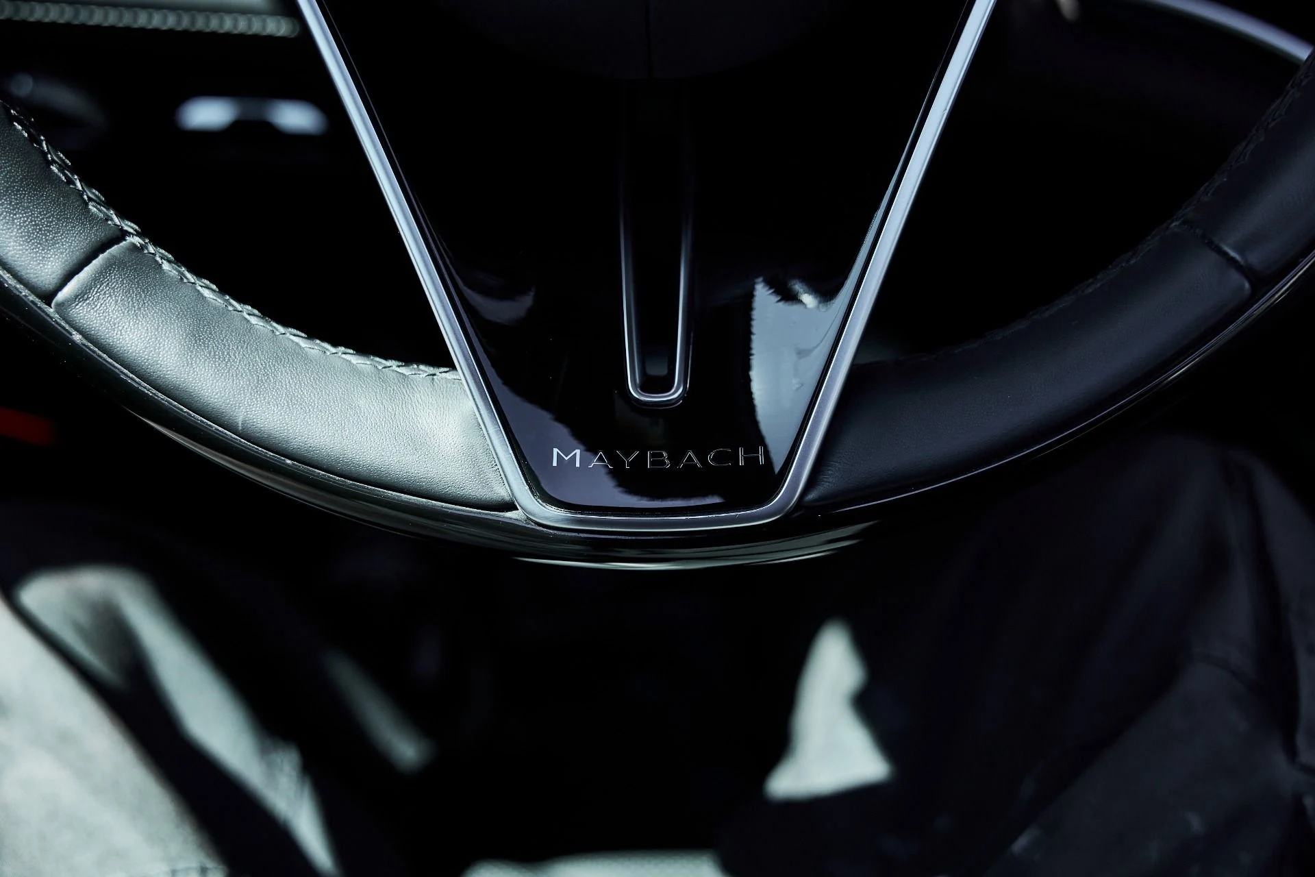 mph069_3062838965_Used_2024_Mercedes_Benz_EQS_Maybach_EQS_680_1775326107_bd382903af