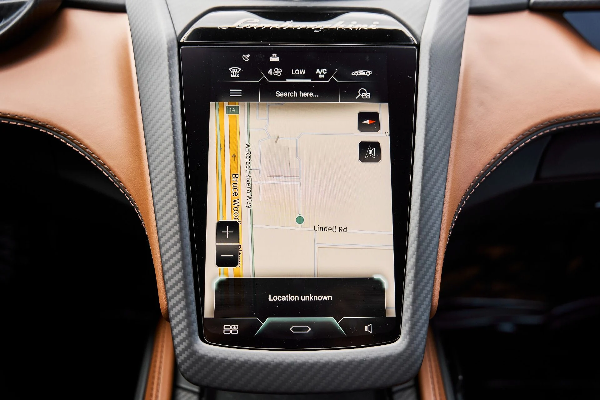 mph069_3076368893_Used_2025_Lamborghini_Revuelto_Base_1777078198_7bc01973fe