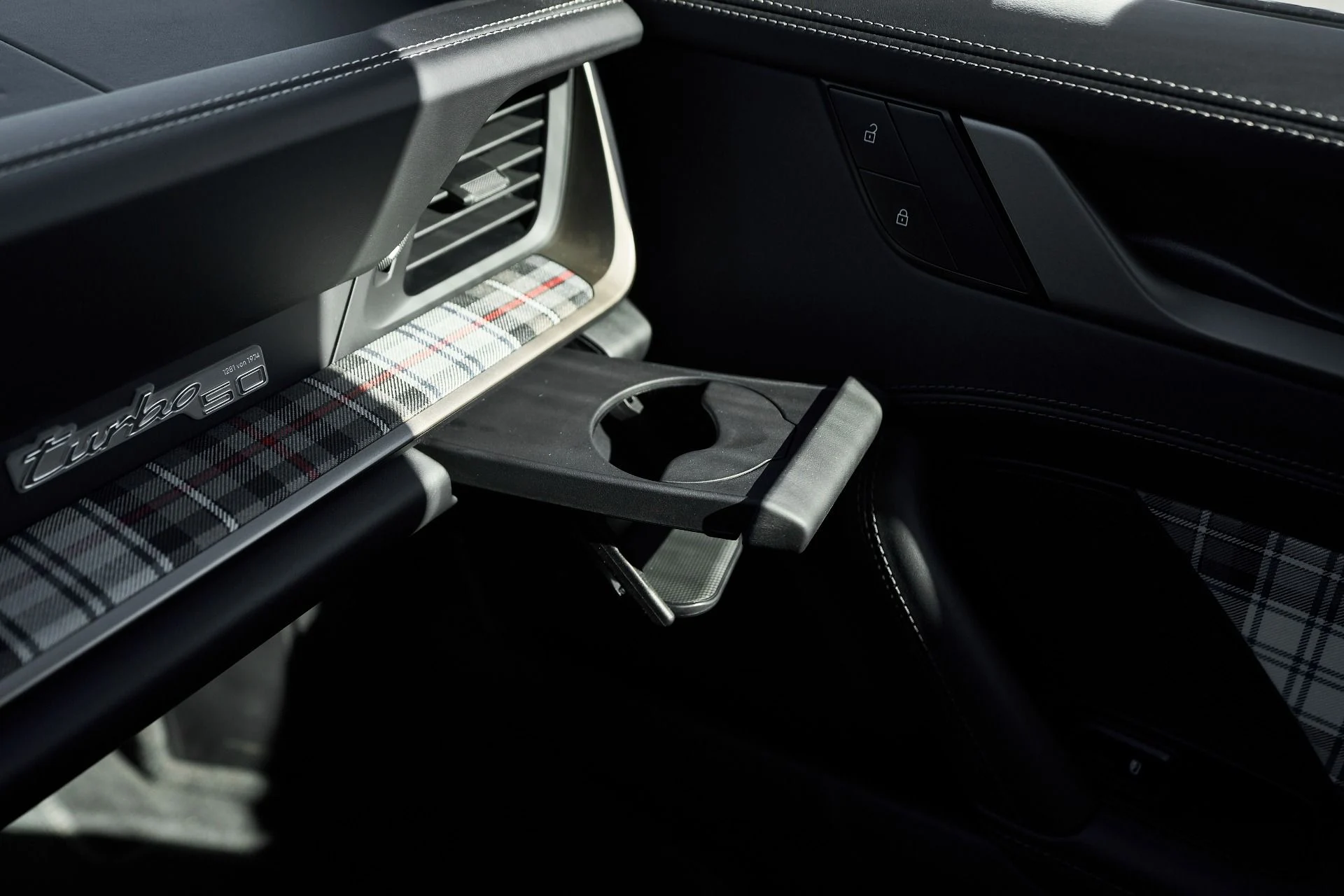 mph069_3115299339_Used_2025_Porsche_911_Turbo_S_1763075493_ef9b2598b6