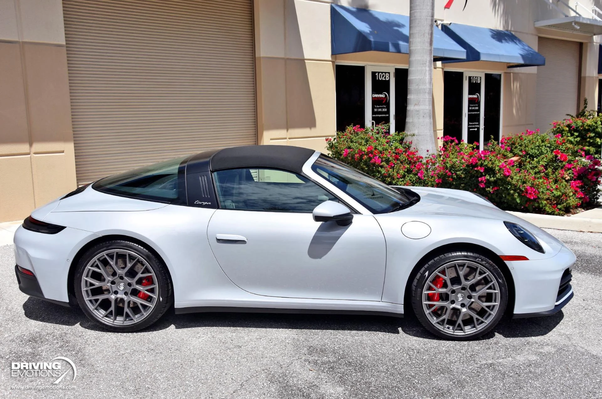 mph069_3183846099_898_p70_l_696572b412