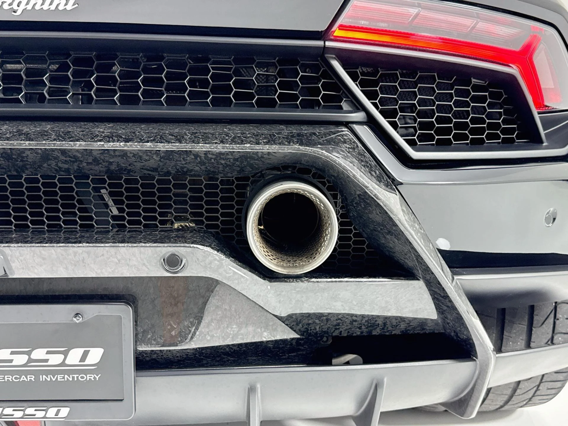mph069_3223252018_Used_2019_Lamborghini_Huracan_Performante_Spyder_1793134387_703269e8ba