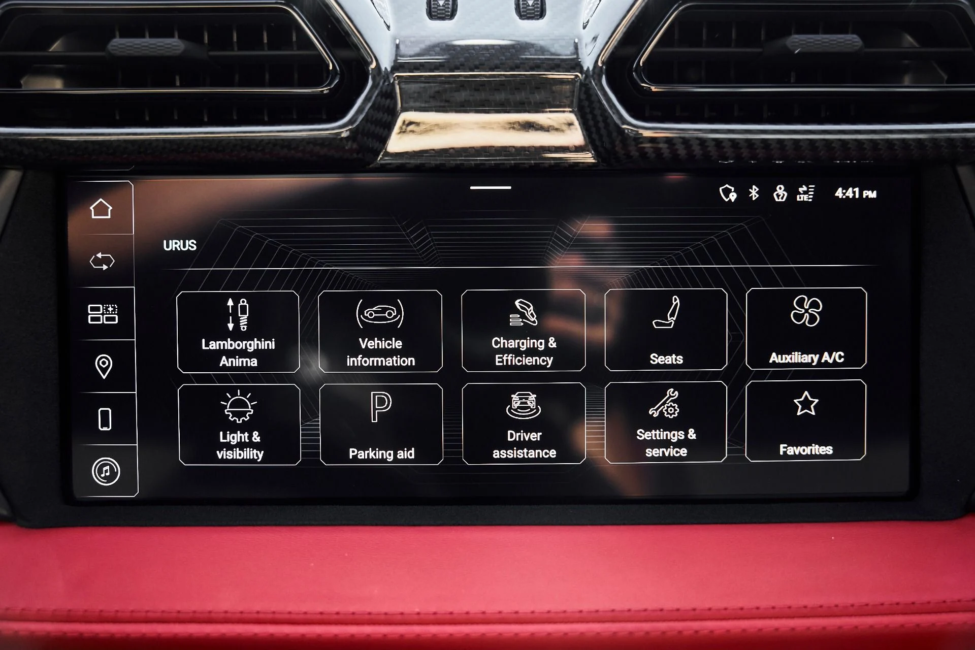 mph069_3263754977_Used_2025_Lamborghini_Urus_SE_1778289282_1c3bfd2e44
