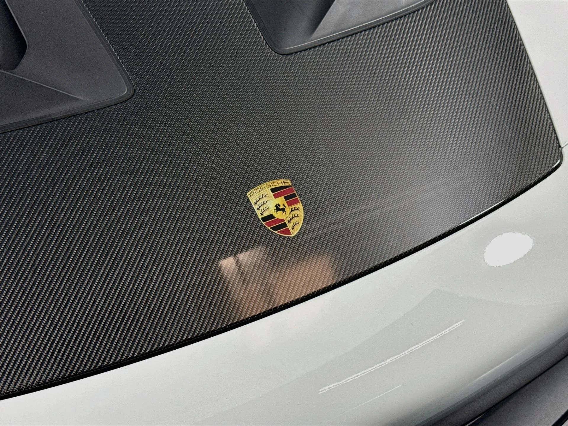 mph069_3342142309_Used_2024_Porsche_911_GT_3_RS_1786469546_f11eb7612d
