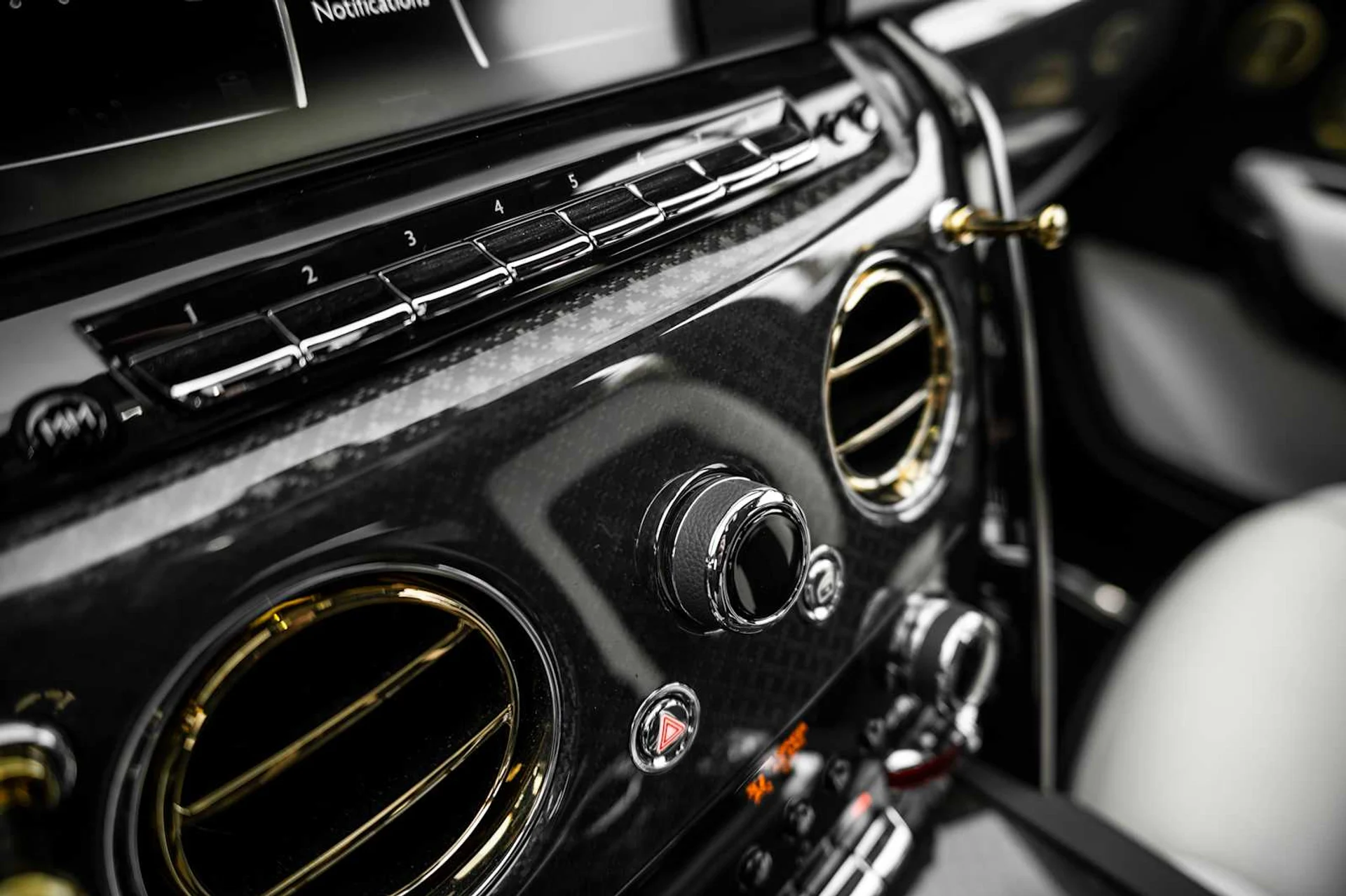 mph069_3350189457_94dd74825604ab5d6515ea780fdfa940x_e361120d45