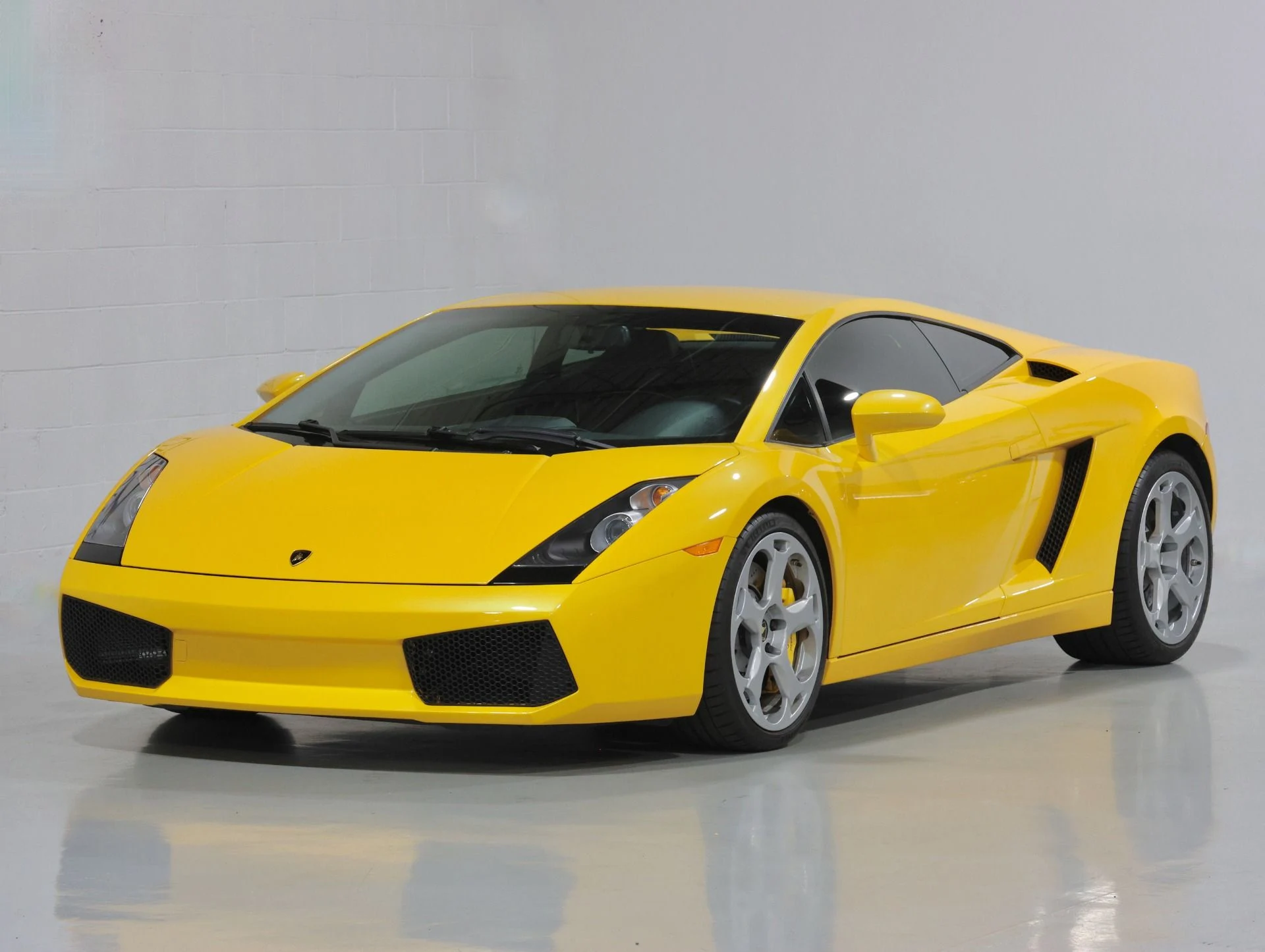 mph069_3352417309_Used_2008_Lamborghini_Gallardo_GATED_6_SPEED_MANUAL_Full_Car_PPF_Recent_20_K_Major_Service_1758142100_8e7f615229