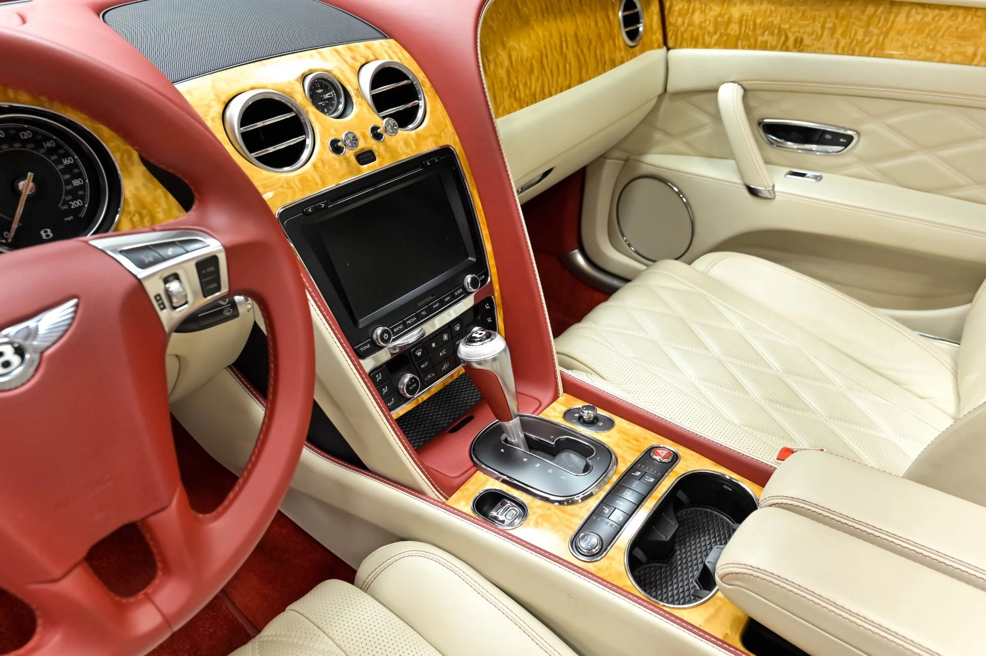 mph069_3390931333_Used_2016_Bentley_Flying_Spur_W12_1779838751_d3bbbcbef1