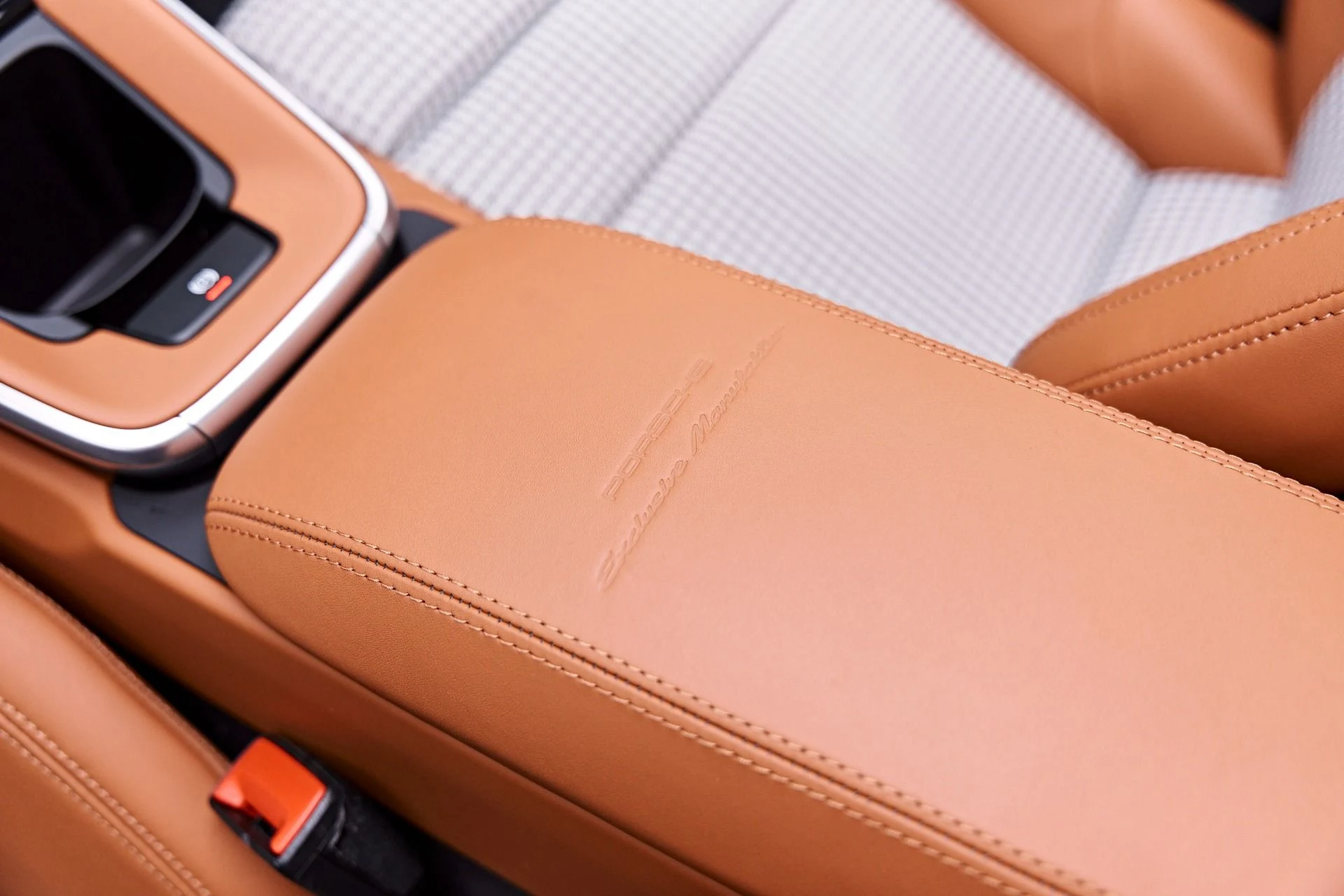 mph069_3414529381_Used_2024_Porsche_911_Turbo_S_1777505316_83e8503b09