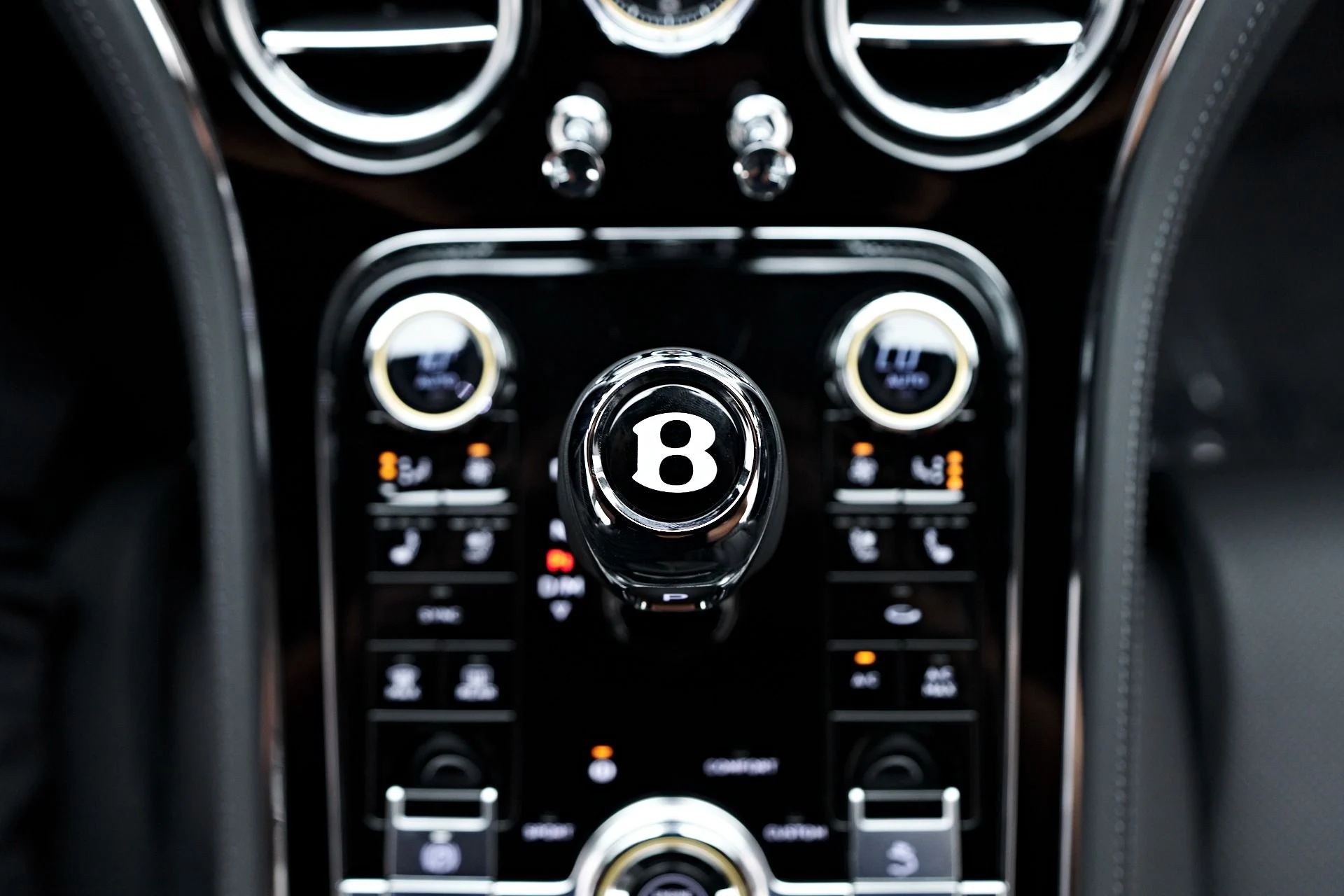 mph069_3422560540_Used_2024_Bentley_Continental_GT_V8_1757448282_280e3e1ce5
