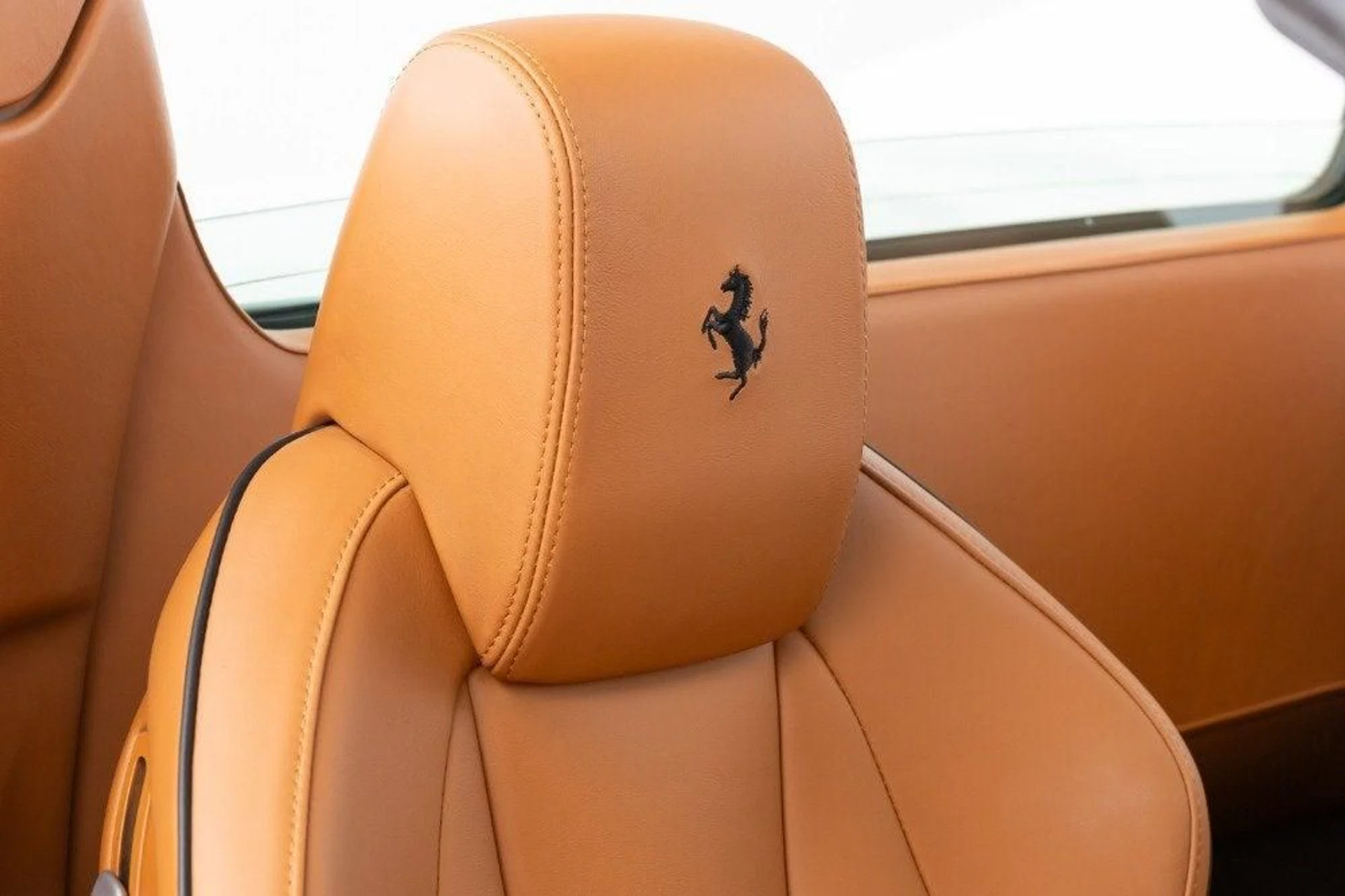 mph069_3428957810_Used_2014_Ferrari_458_Spider_1788615035_5a63e5ade5