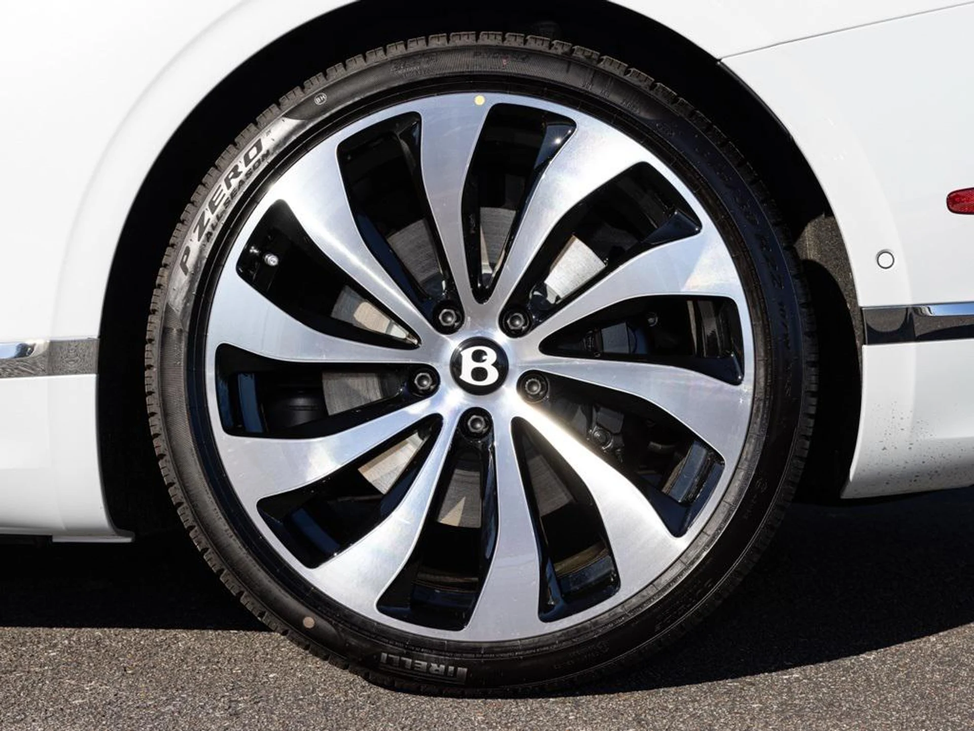 mph069_3456322249_477125130_692934db9b00833c2783f8b6_72c1372f62