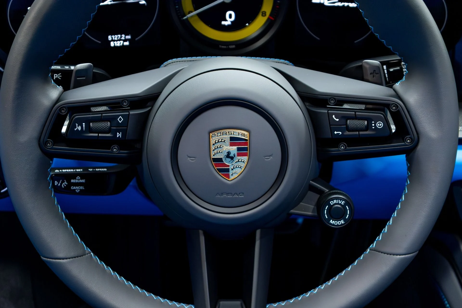 mph069_35348153_Used_2024_Porsche_911_1774039969_0d7e17b581